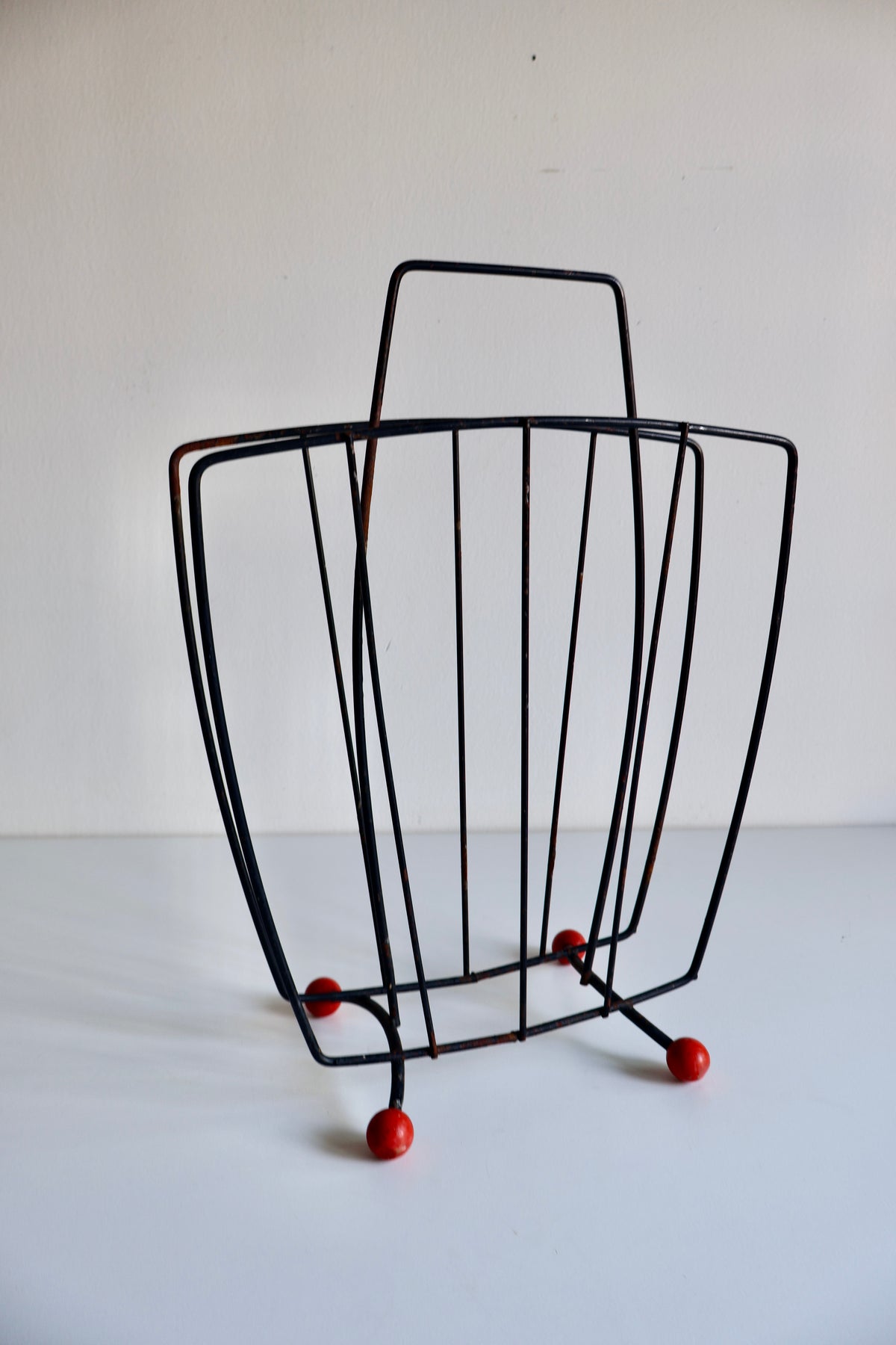 Vintage Mid-Century Wire Magazine Rack with Red Ball Feet