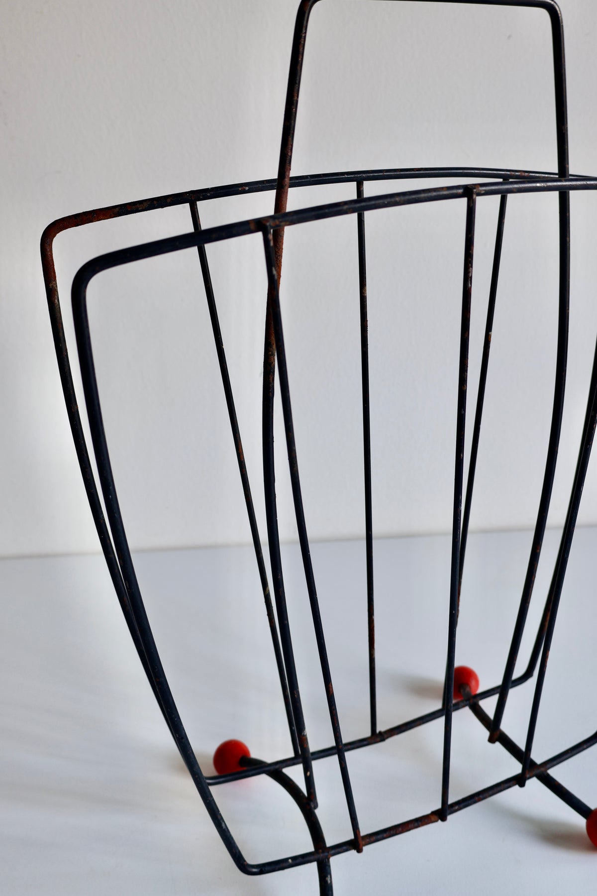 Vintage Mid-Century Wire Magazine Rack with Red Ball Feet