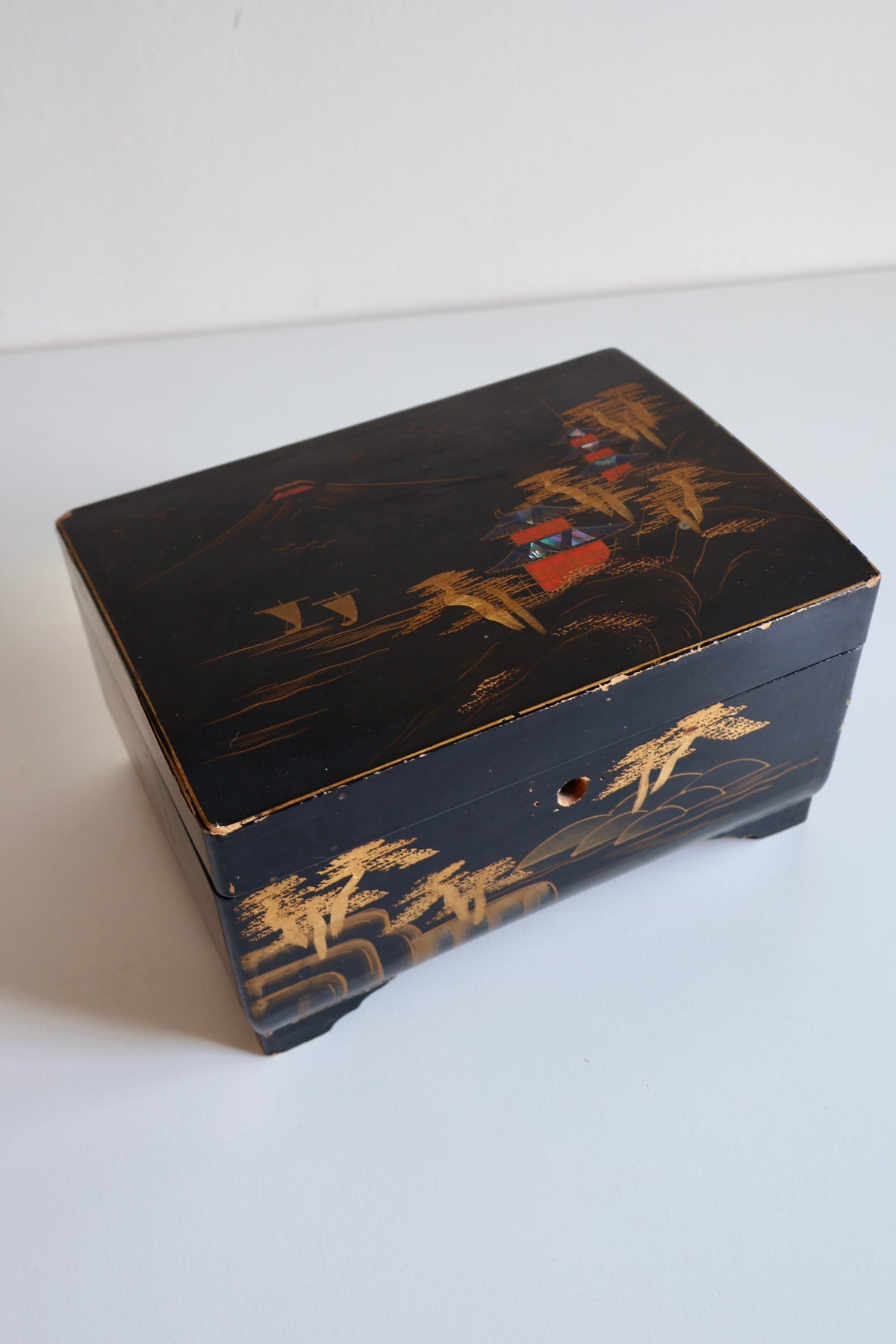 Vintage Japanese Lacquered Jewelry Box with Mirror