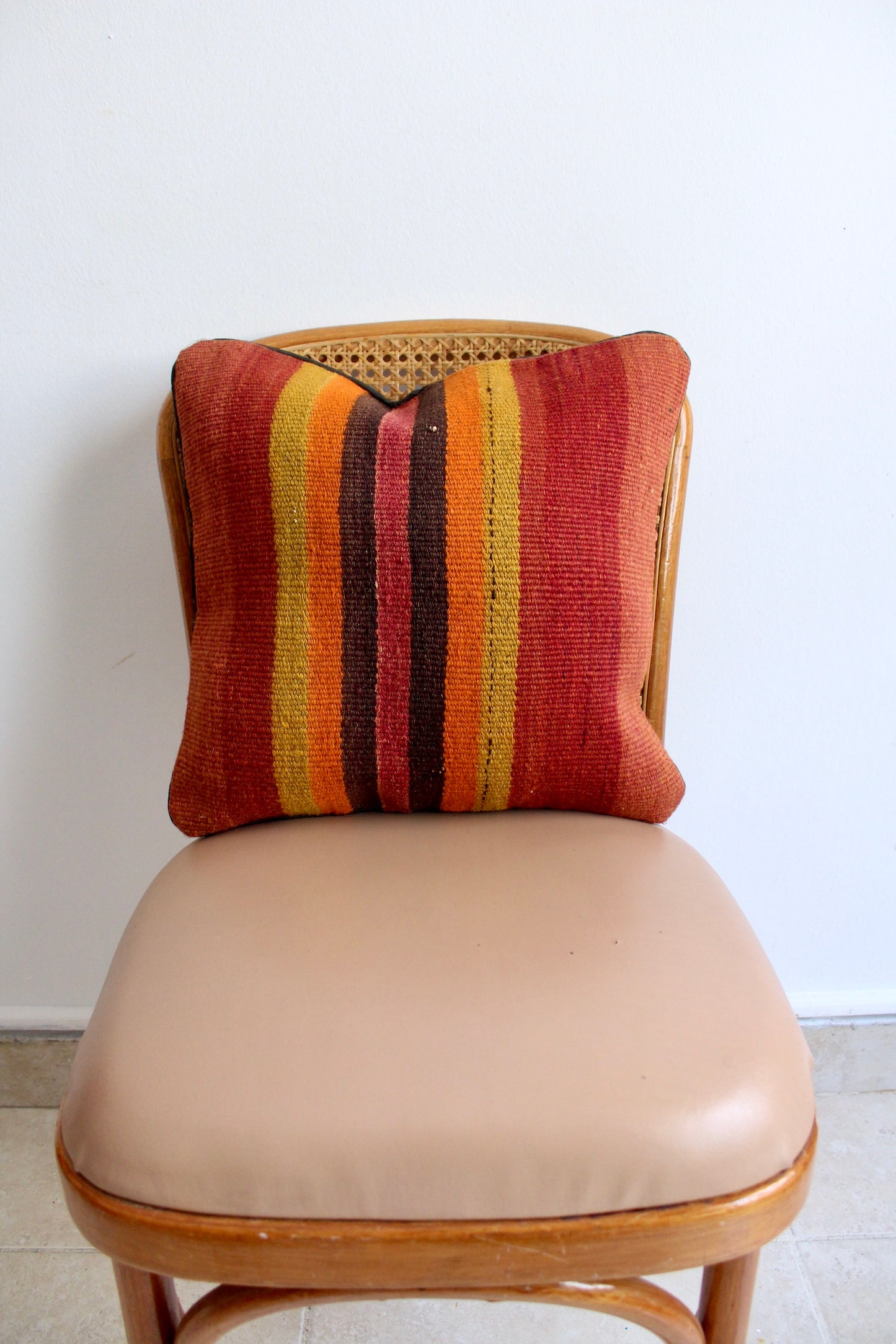 Vintage Afghan Kilim Pillow 1 - 40x40cm