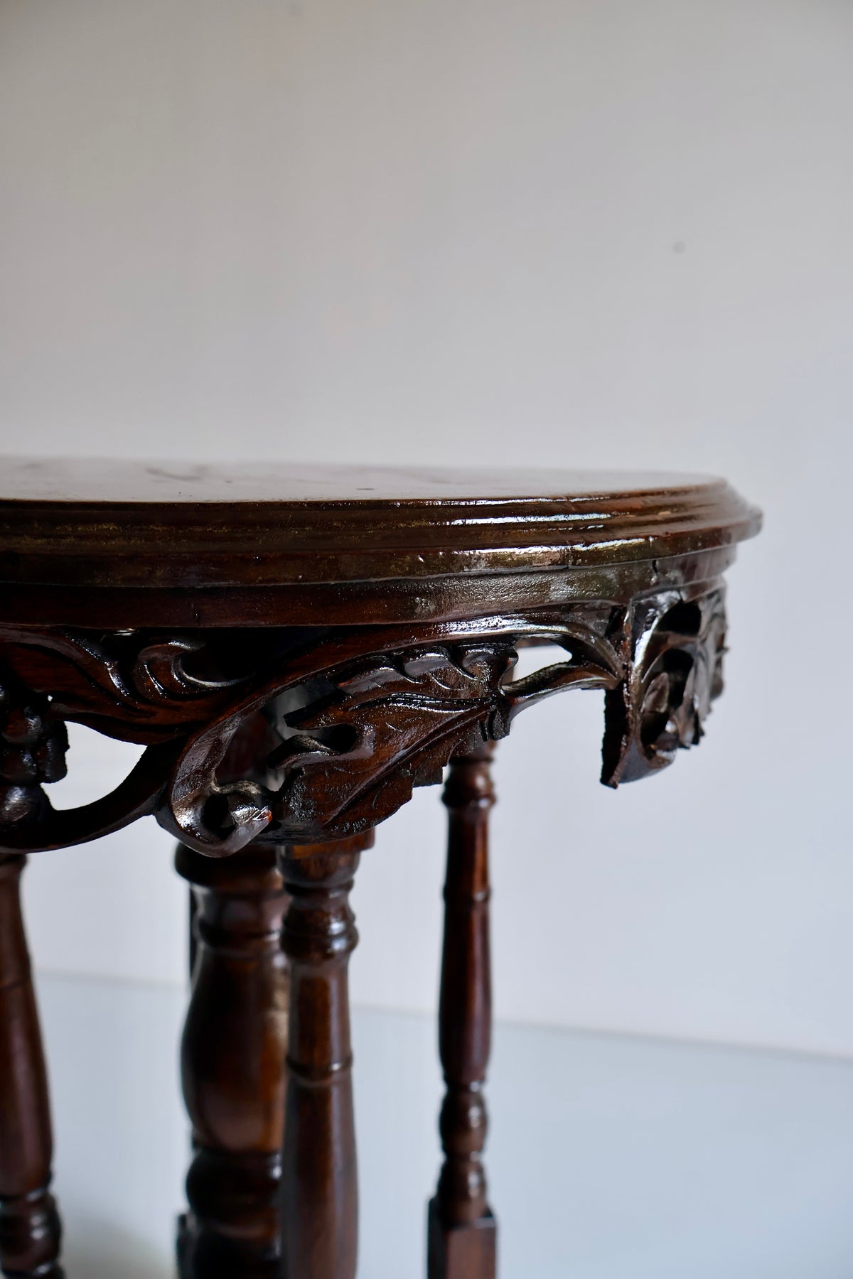 Pair of Anglo-Indian Style Carved Wooden Side Tables | Early 20th Century