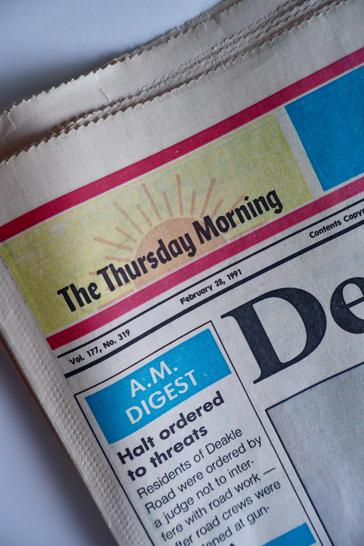 Original 1991 Newspaper – Liberation of Kuwait, Desert Victory
