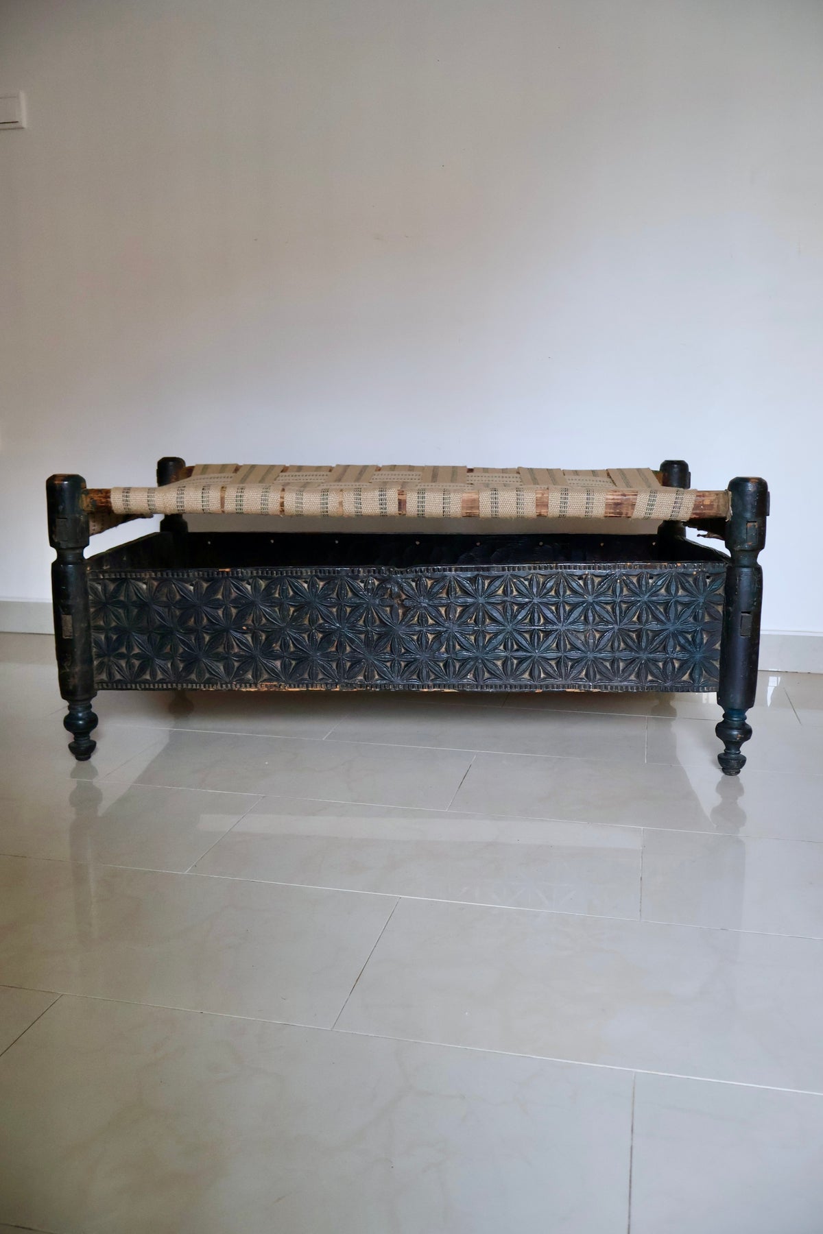 Traditional Hand-Carved Swat Valley Charpai Bench