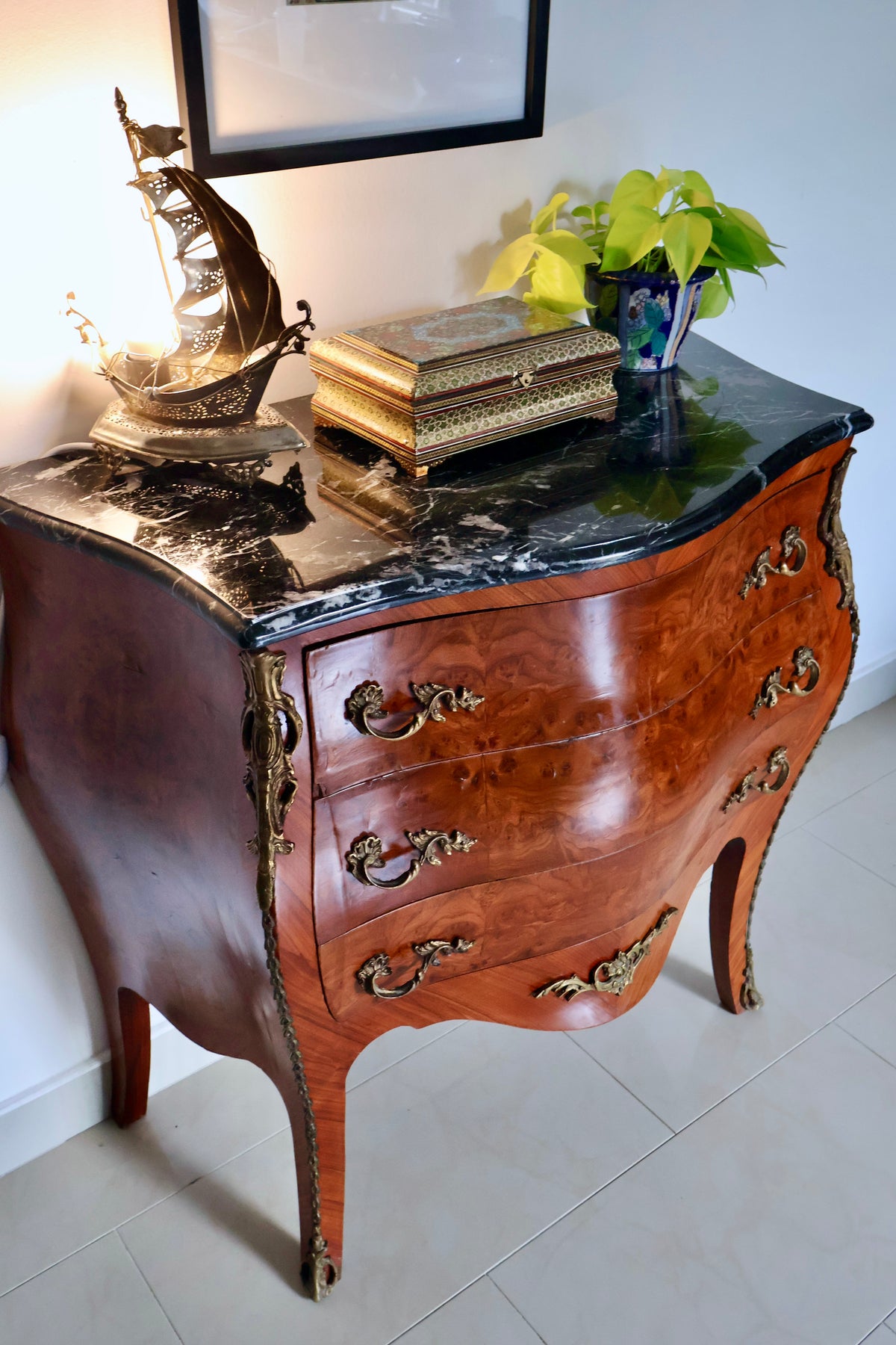 Vintage Louis XV–Style Bombé Chest of Drawers with Black Marble Top