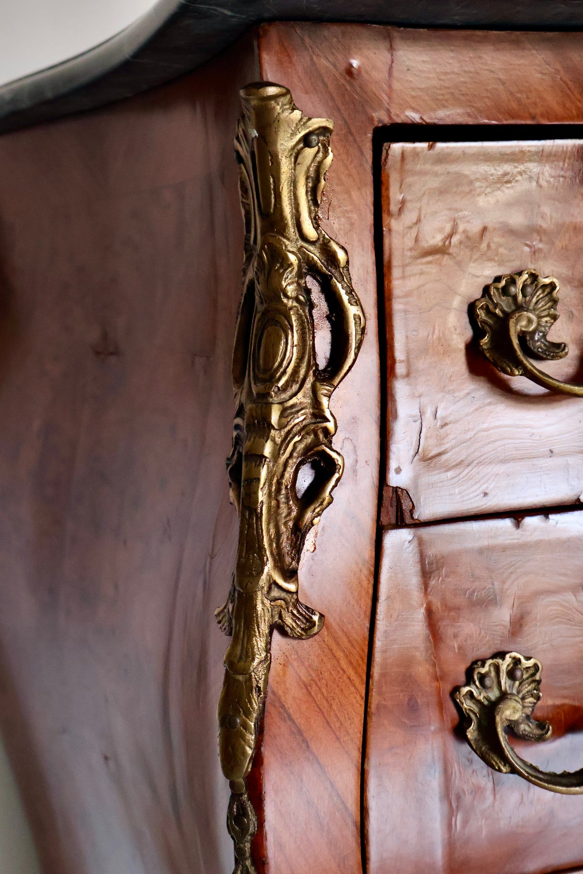Vintage Louis XV–Style Bombé Chest of Drawers with Black Marble Top