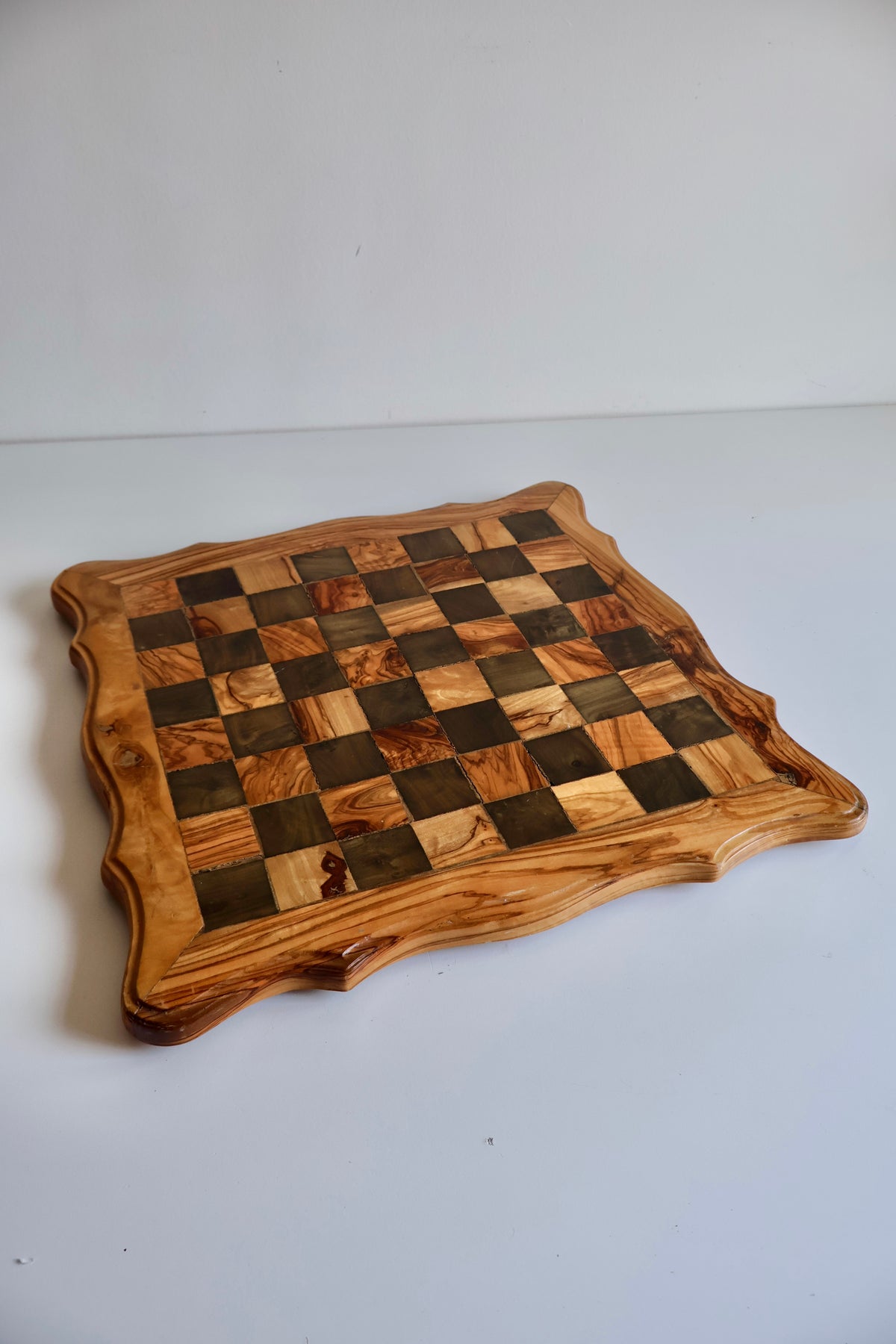 Handcrafted Olive Wood Chessboard – 40 cm