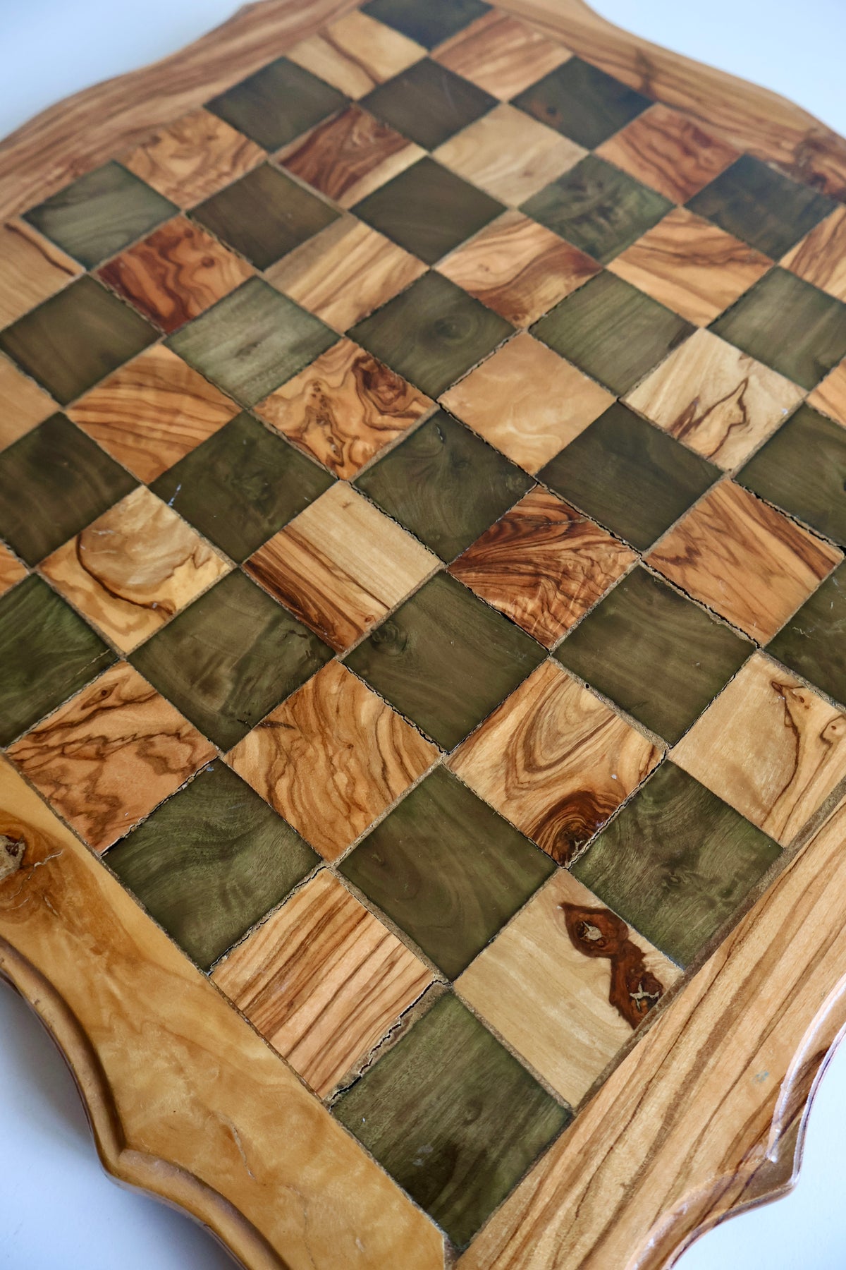 Handcrafted Olive Wood Chessboard – 40 cm