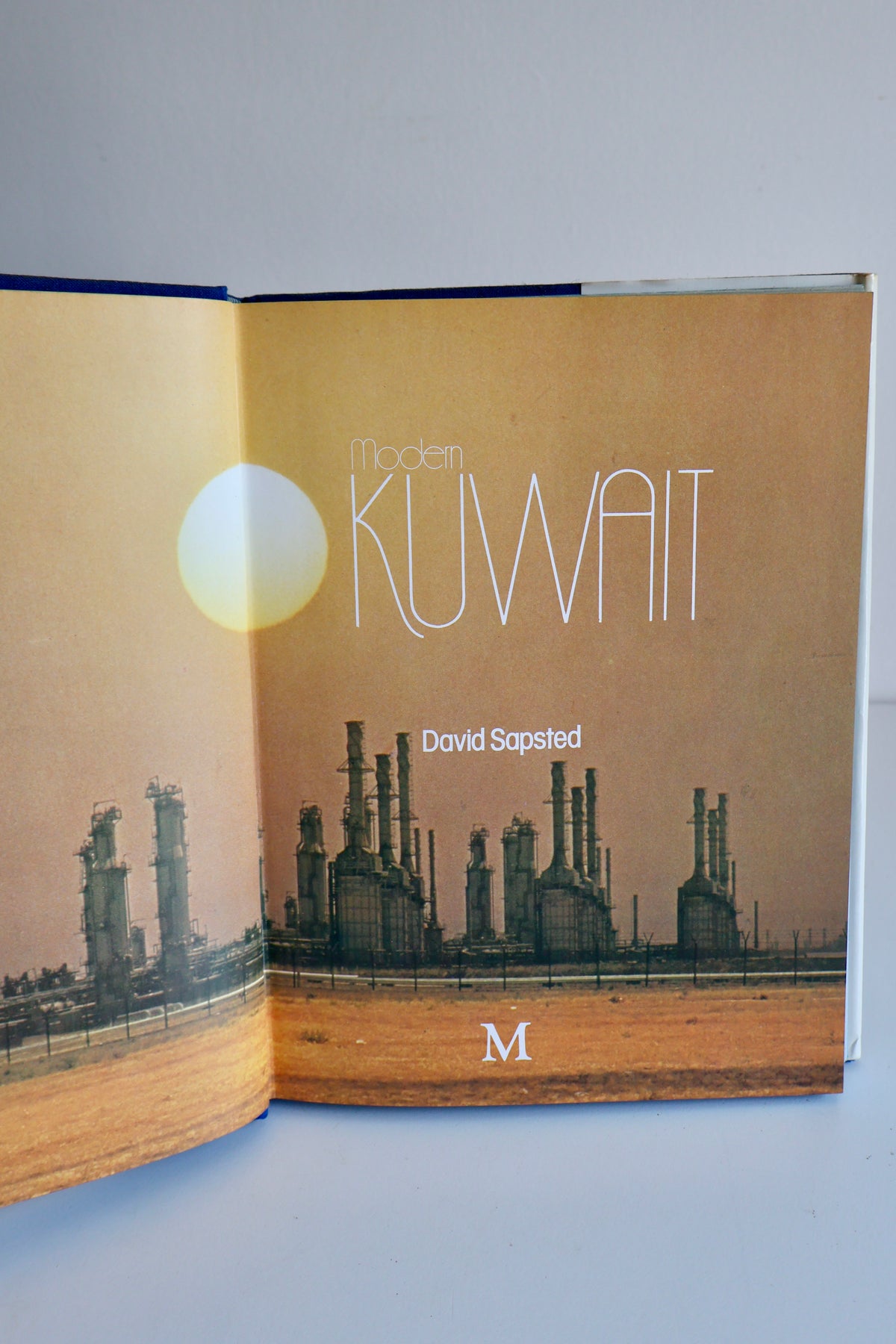 Modern Kuwait – David Sapsted (1980 First Edition)