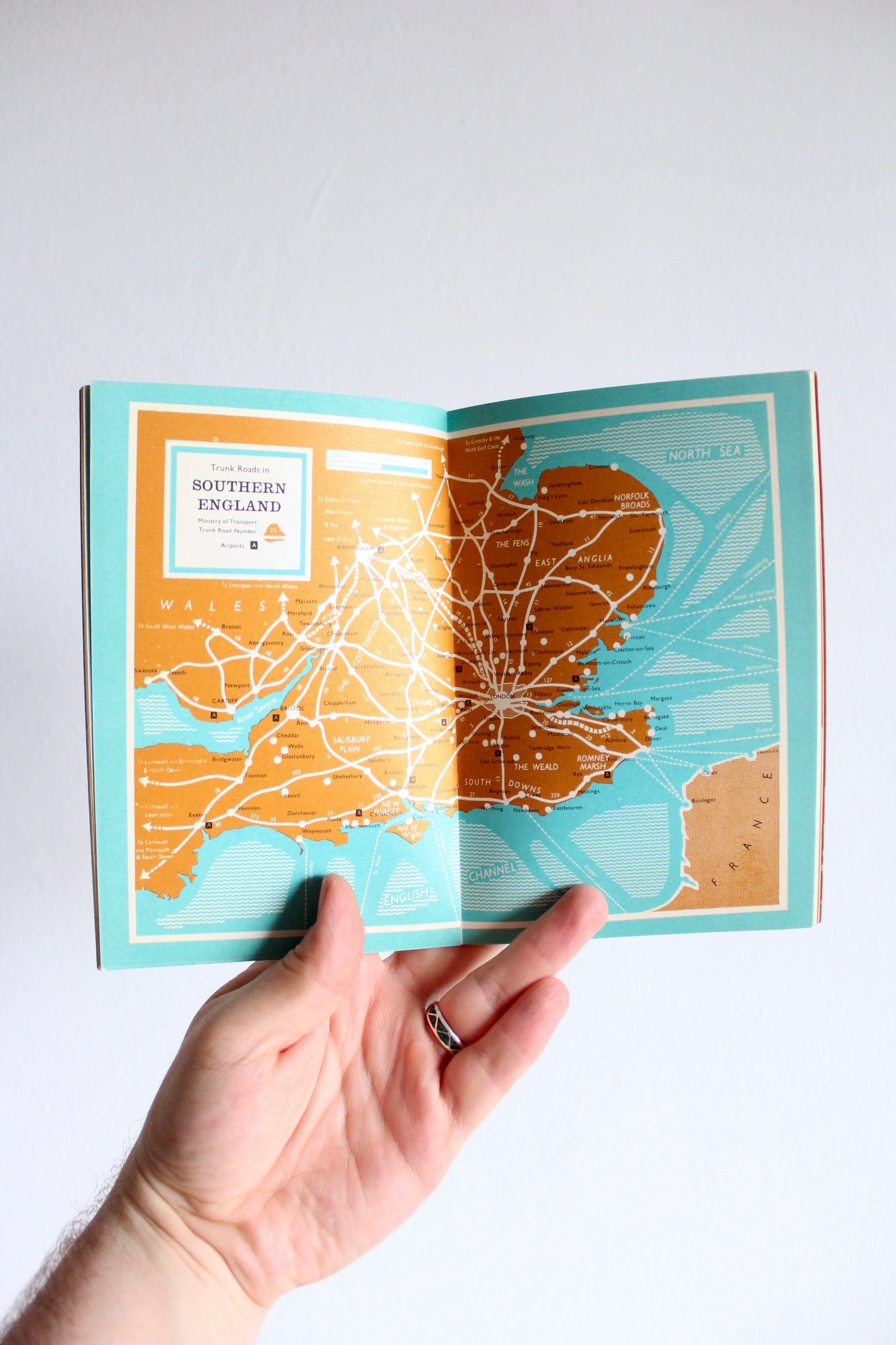 1966 London Barclay's Tourist Guidebook