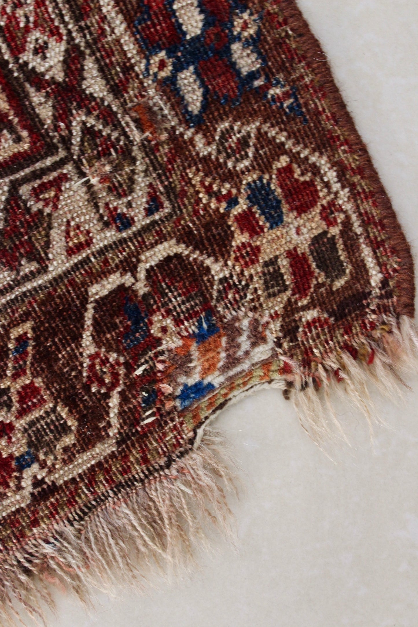 Antique Persian Qashqai Carpet 80-100 Yrs Old - 132x245