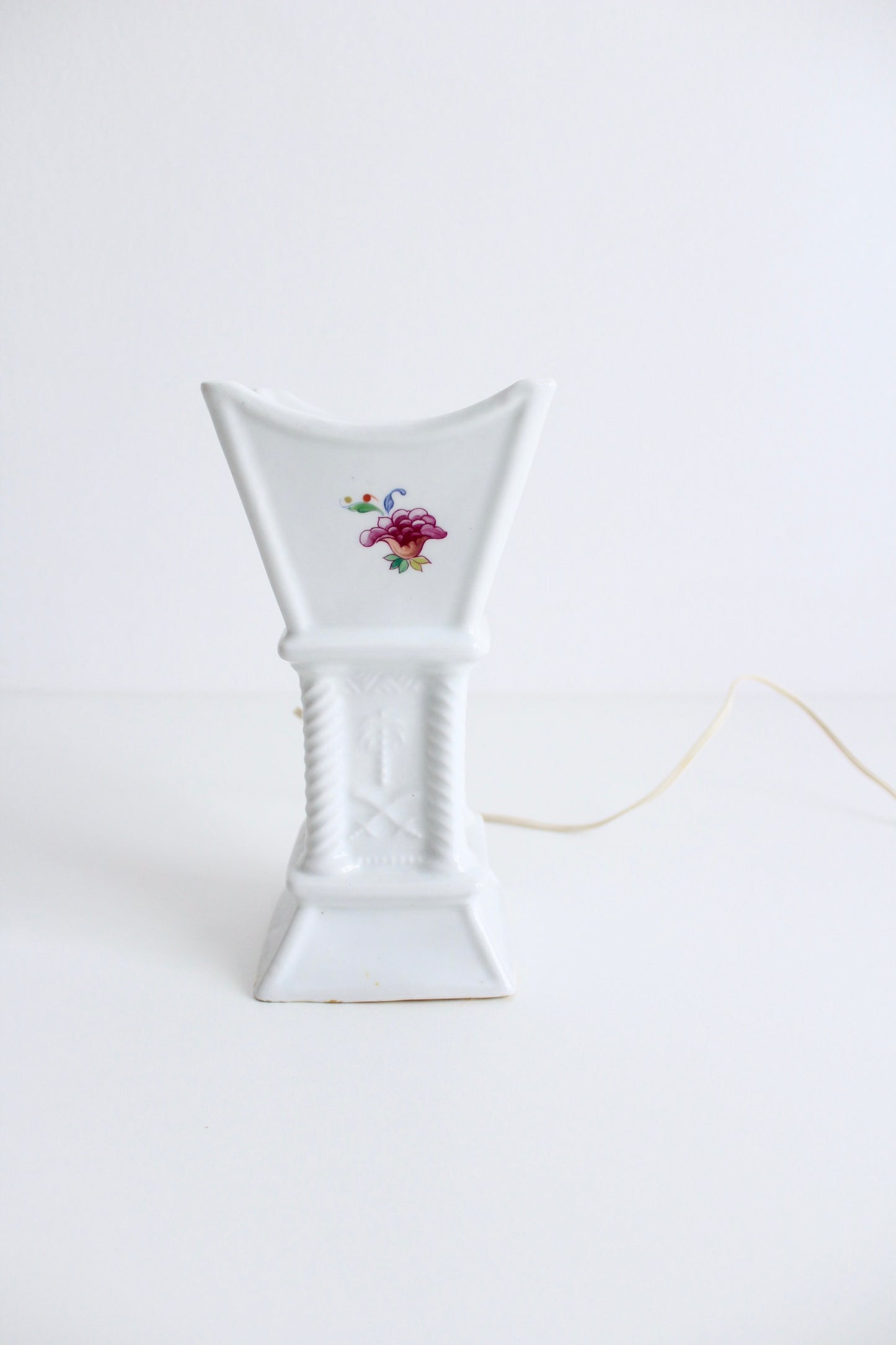 Japanese Porcelain Electric Mubkhar