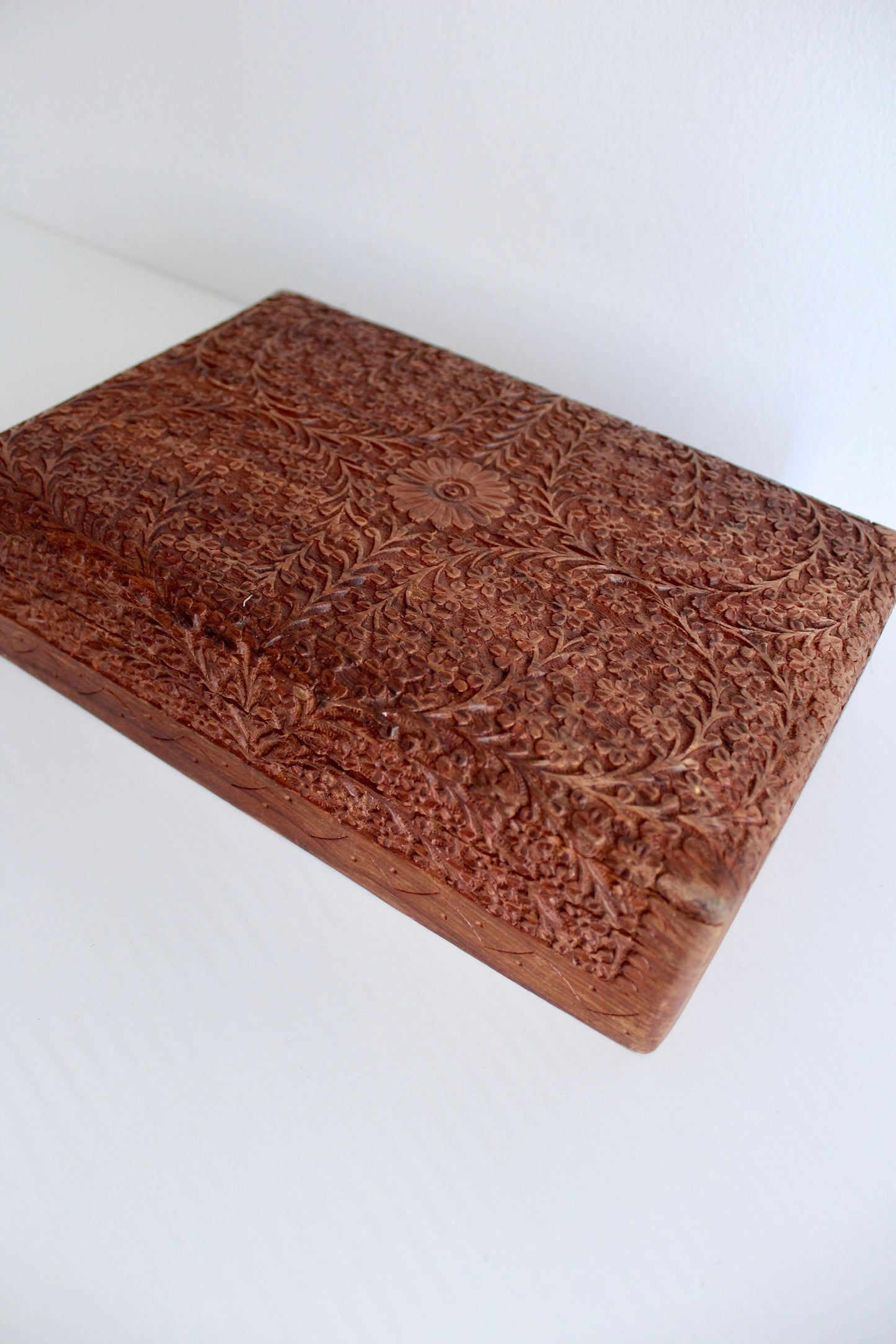 Vintage Handcarved Indian Rosewood Box