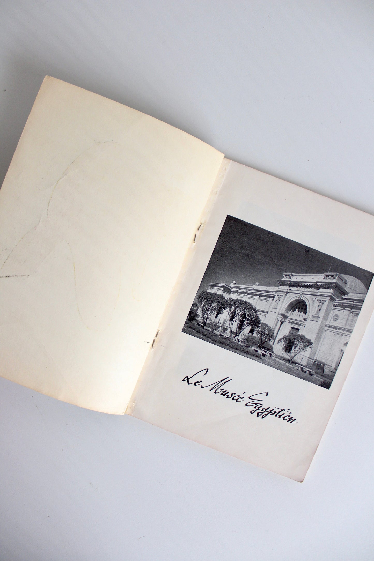 1956 Egyptian Museum Book in French