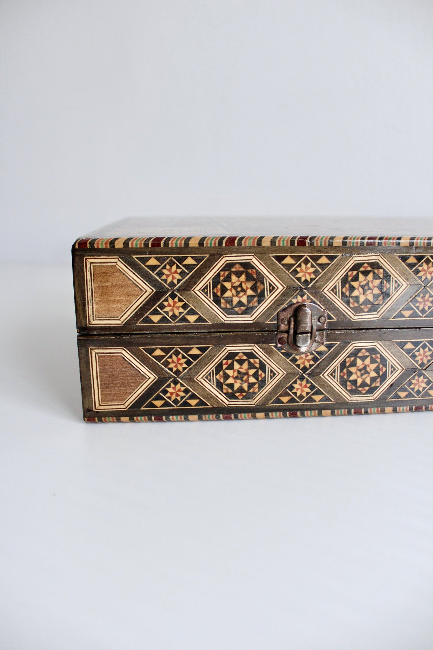 Syrian Marquetry Backgammon and Chess Board