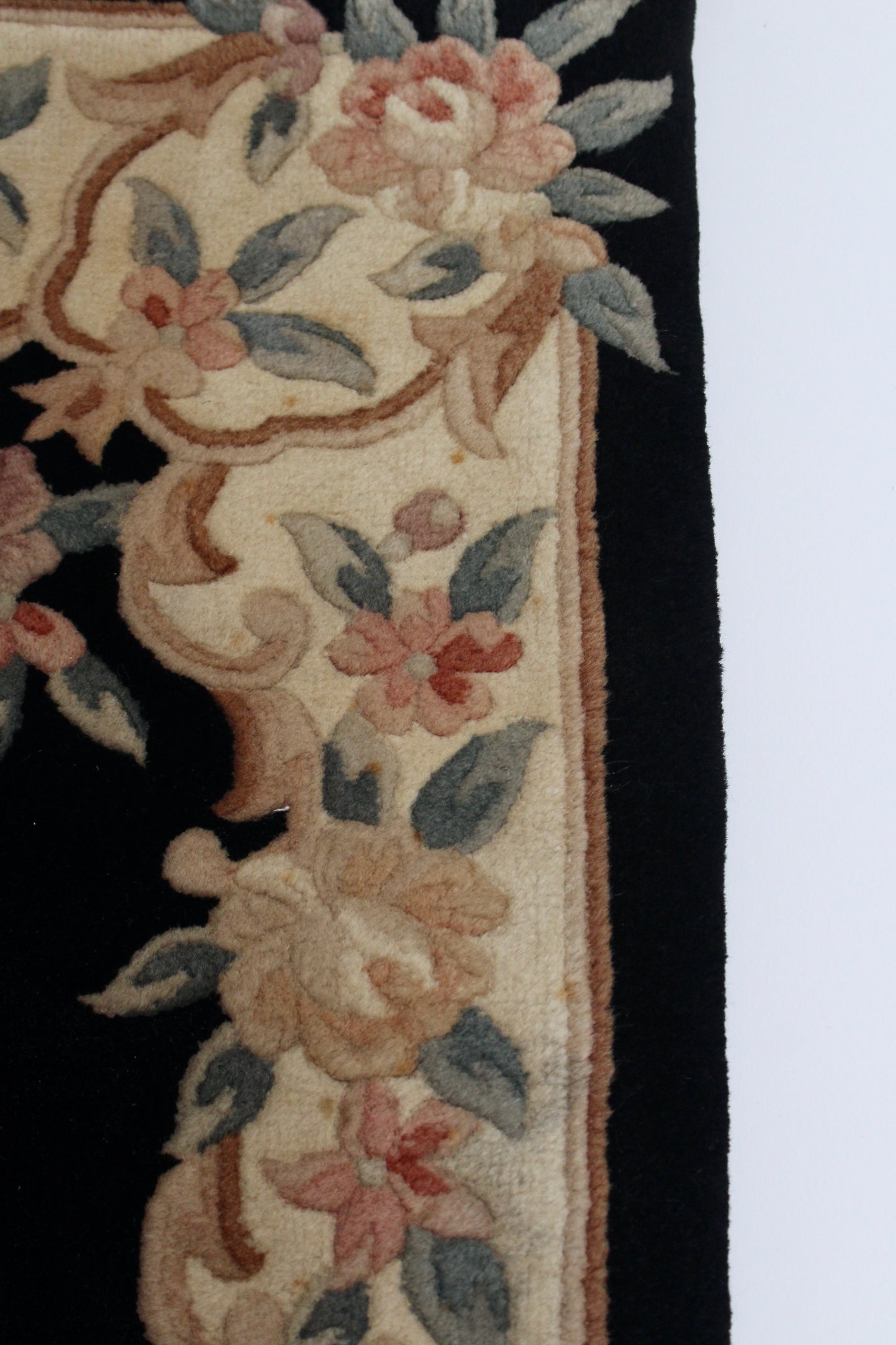 1980s Vintage Chinese Handmade Carpet