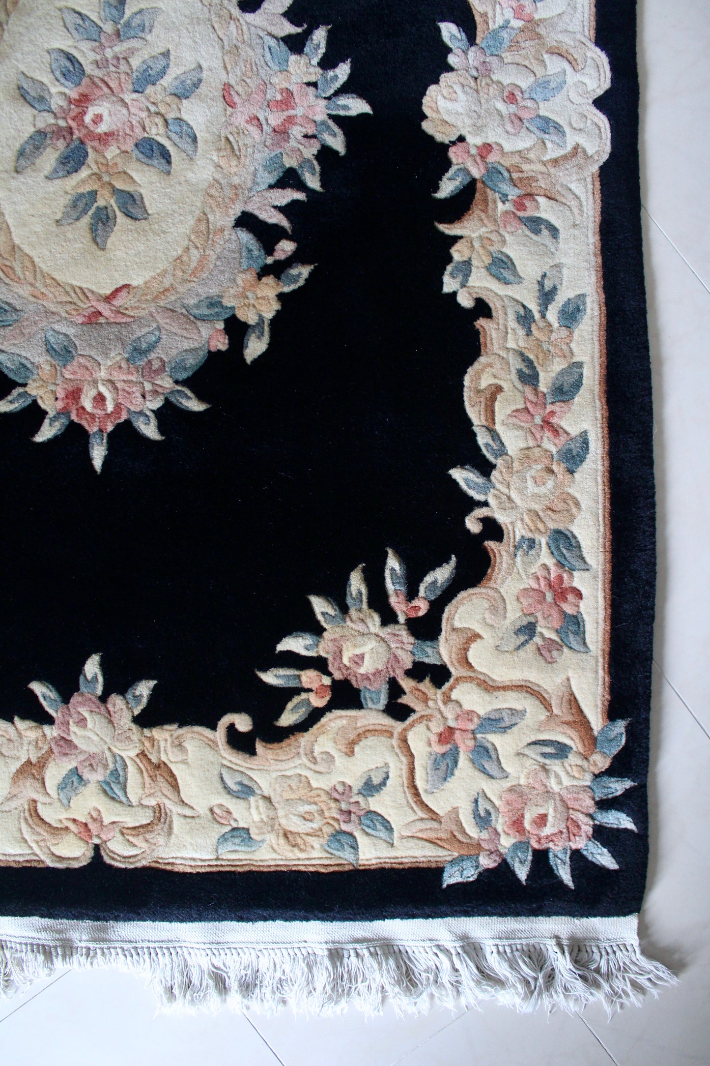 1980s Vintage Chinese Handmade Carpet