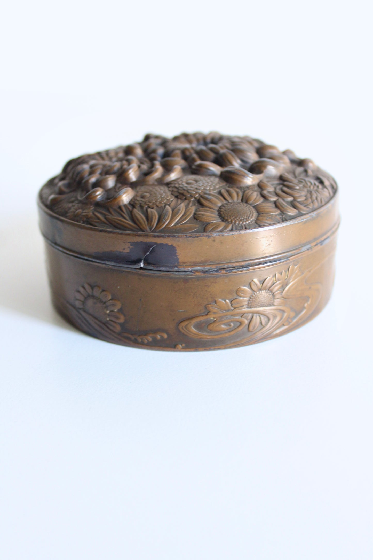 Japanese Meiji Period Copper Alloy Chrysanthemum Incense Box