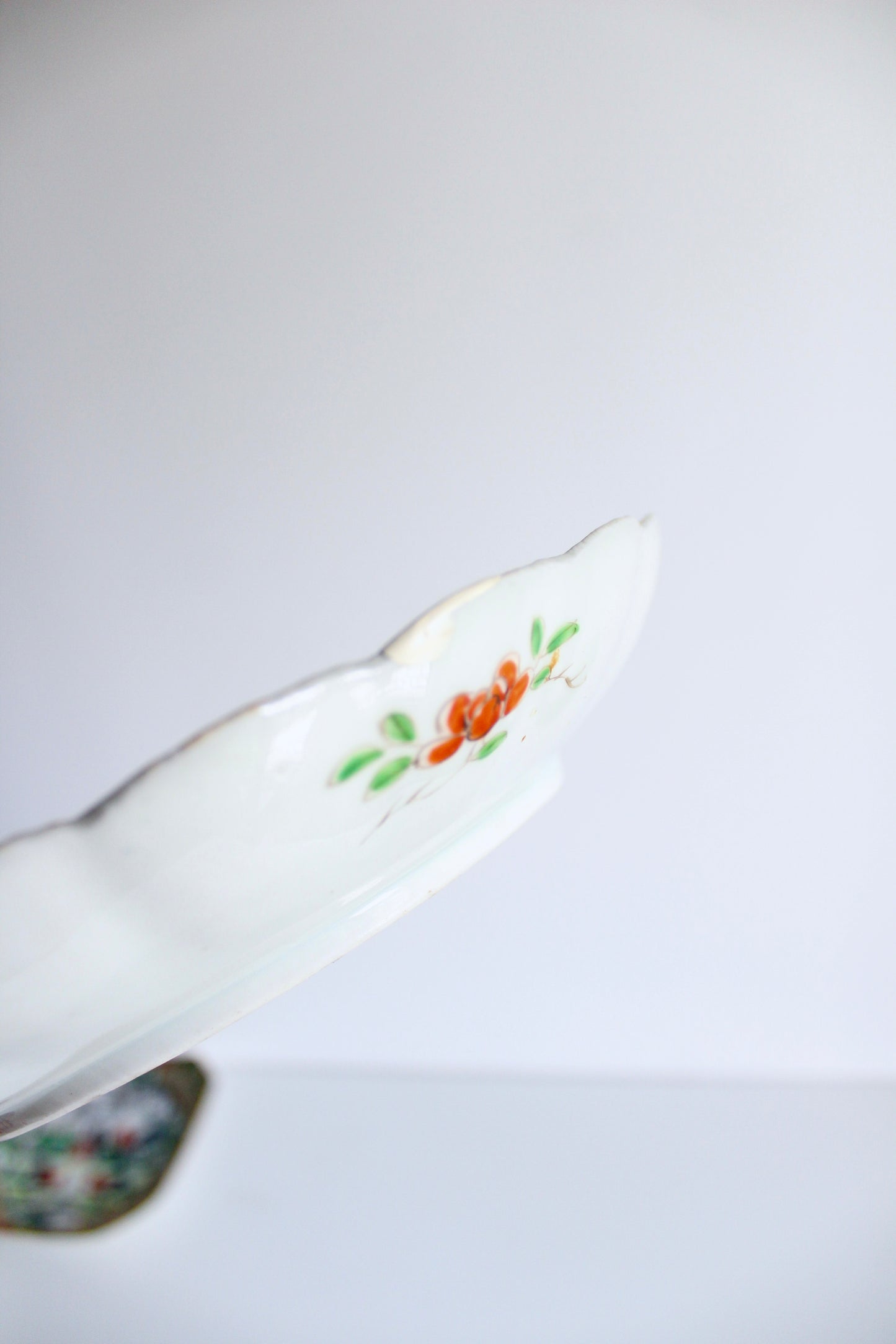 Vintage Chinese Famille Rose Plate