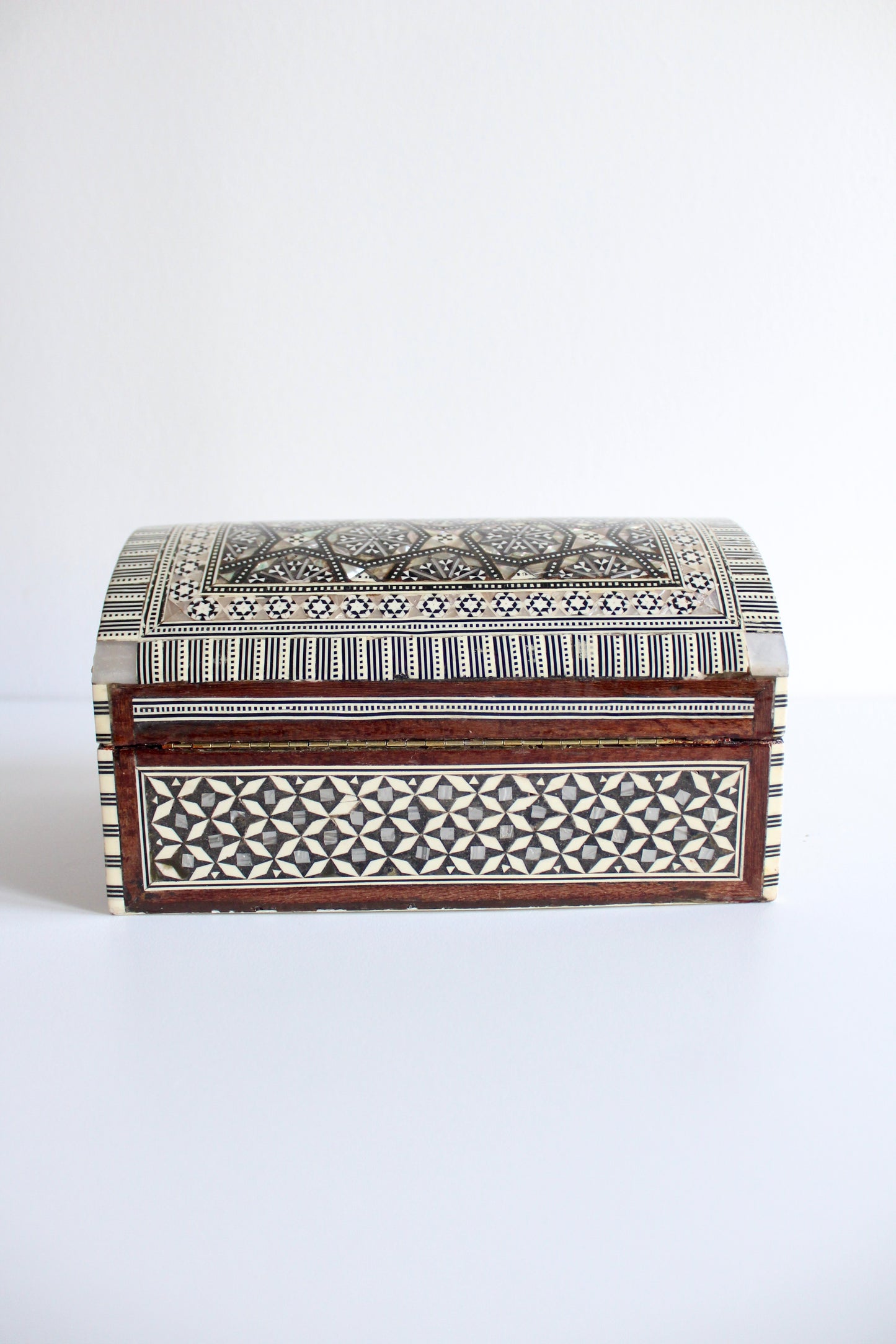 Syrian Mother of Pearl and Wood Inlay Marquetry Box