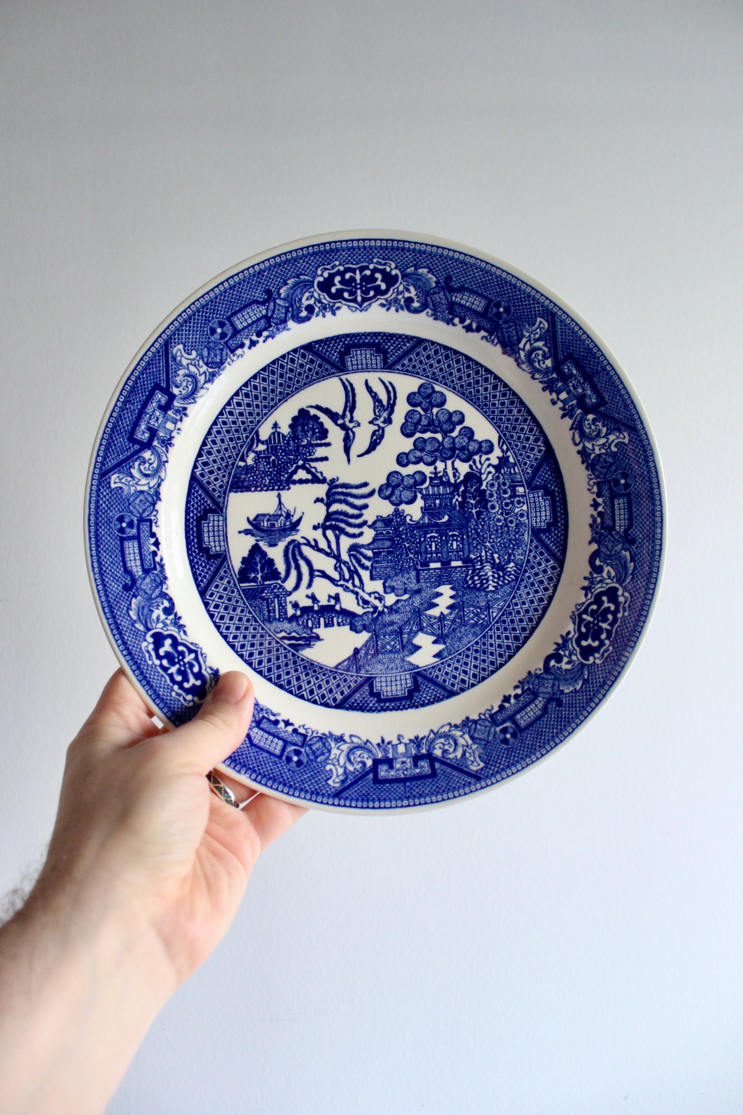 Midcentury Blue Willow Dinner Plate