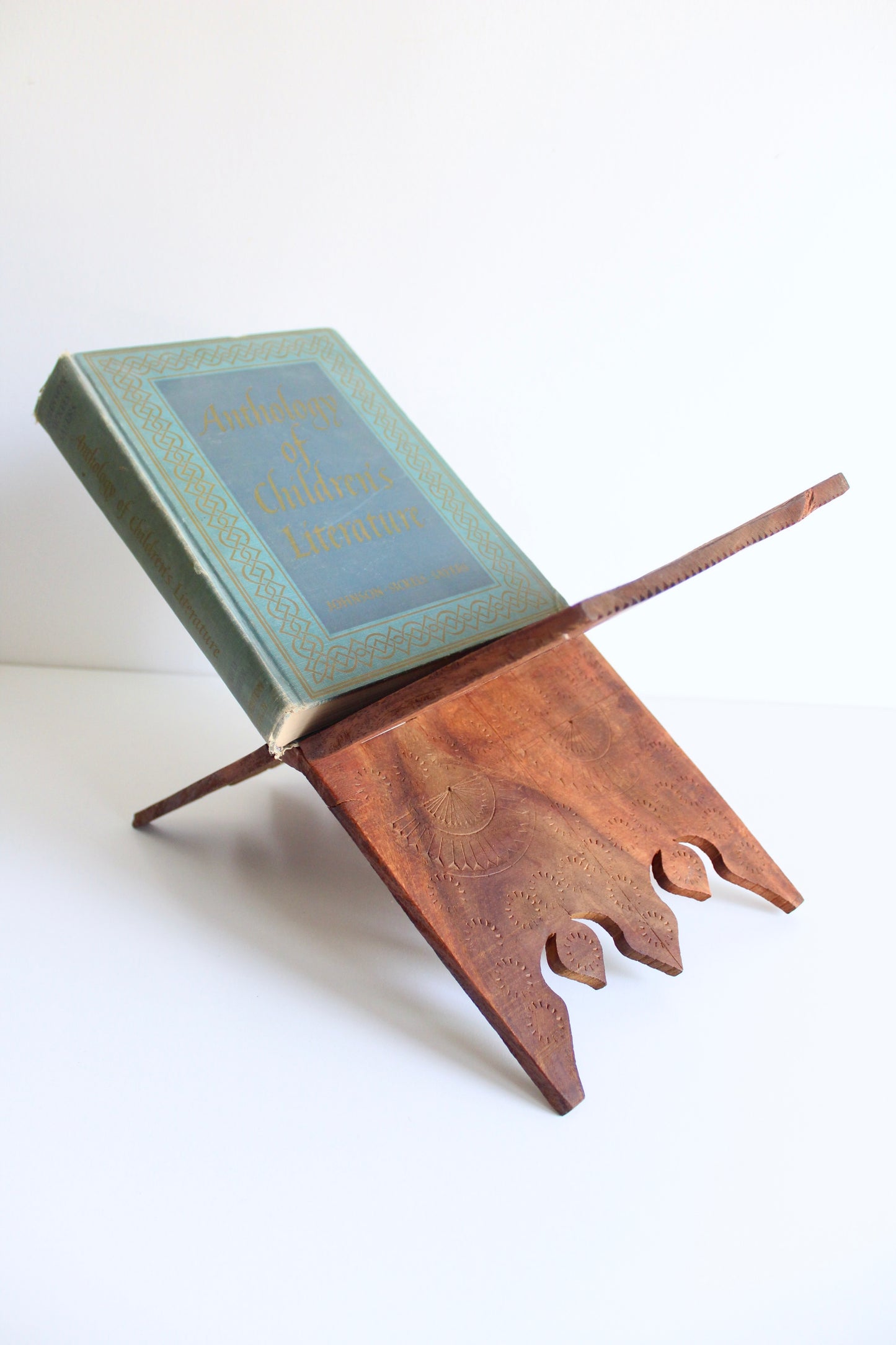 Vintage Hand-Carved Indian Rehal (Book Stand)