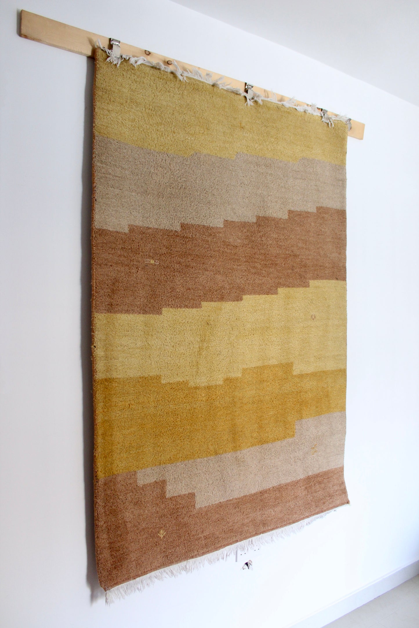Vintage Persian Handwoven Gabbeh 140x205