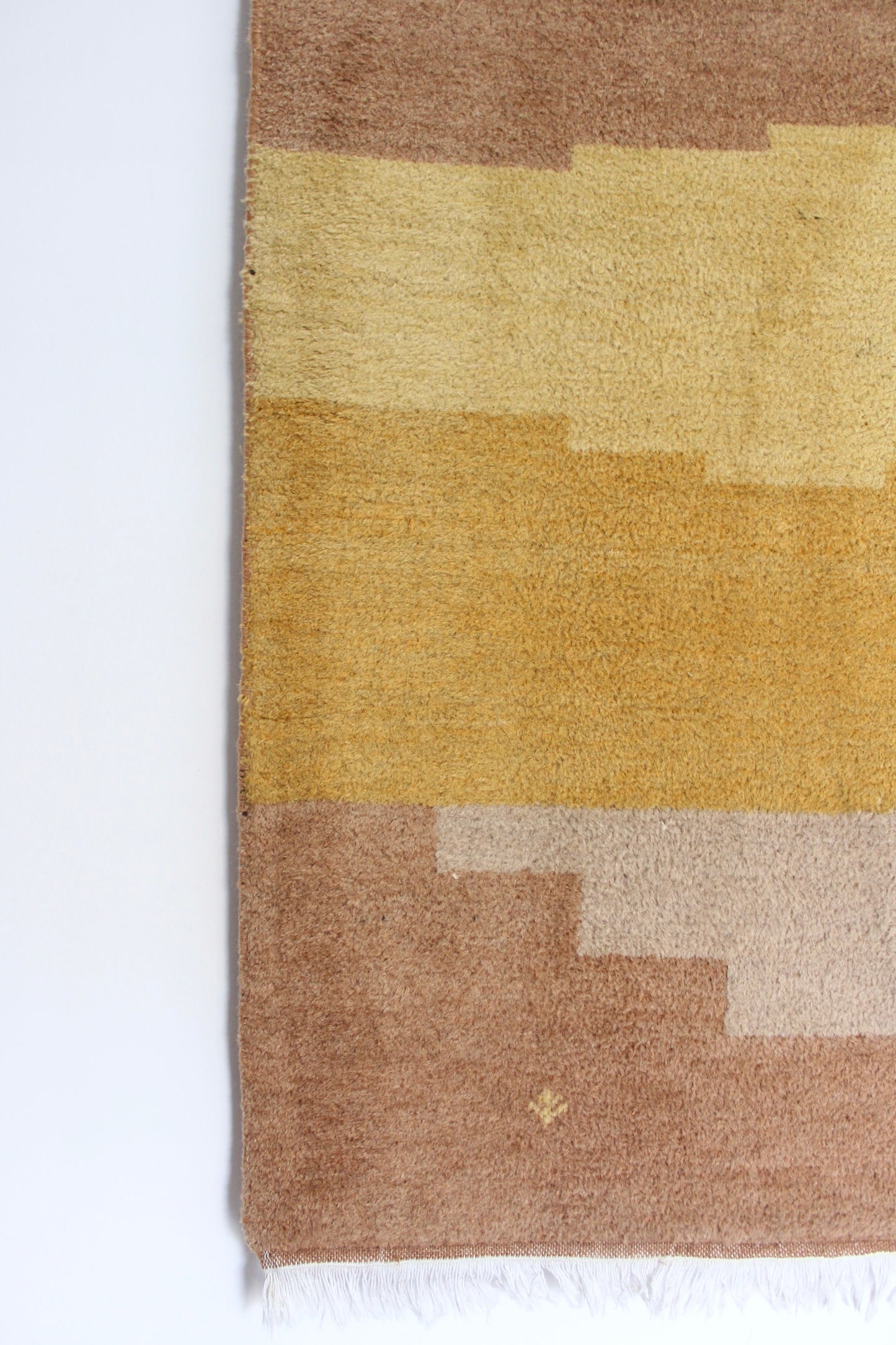 Vintage Persian Handwoven Gabbeh 140x205