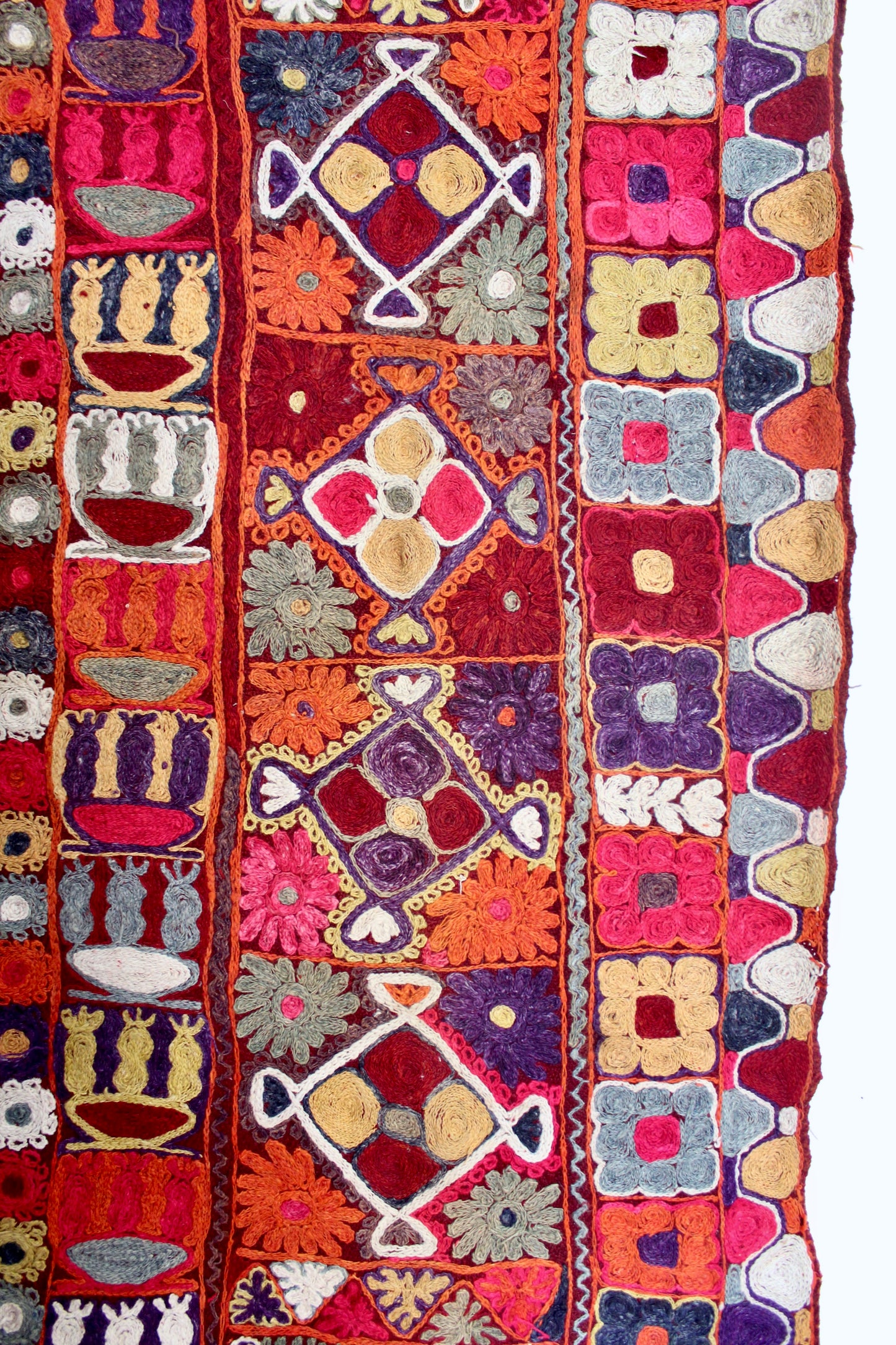 Super Rare "Marsh Arabs" Embroidered Kilim - 152x225cm