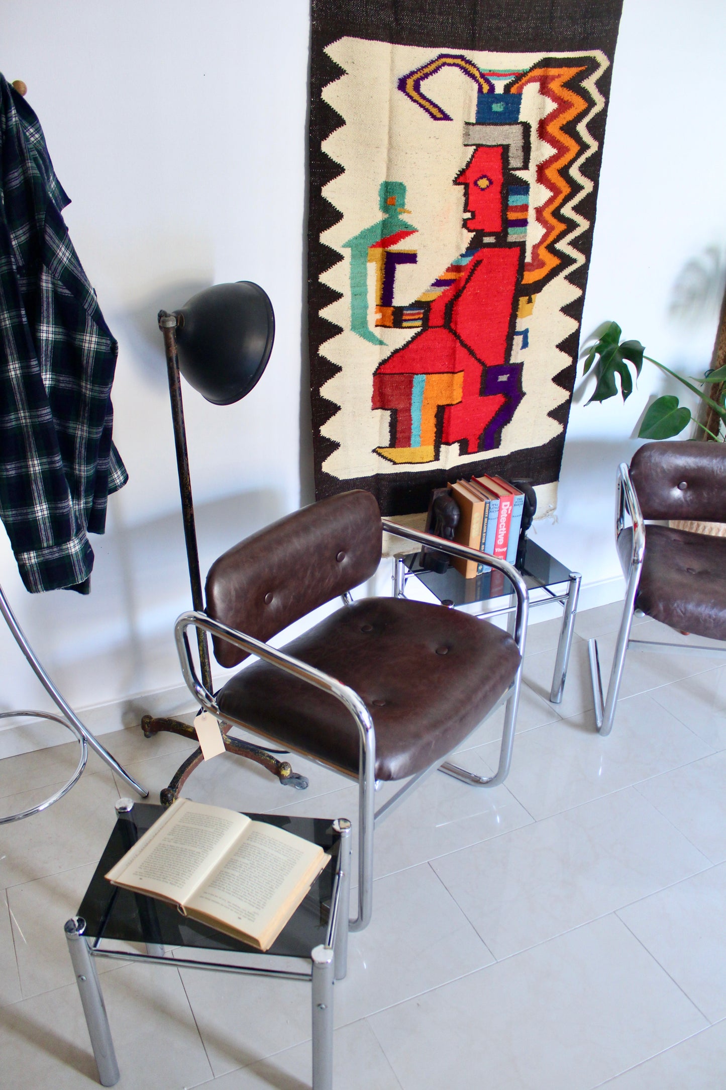 1970s English Lounge Chairs - Espresso