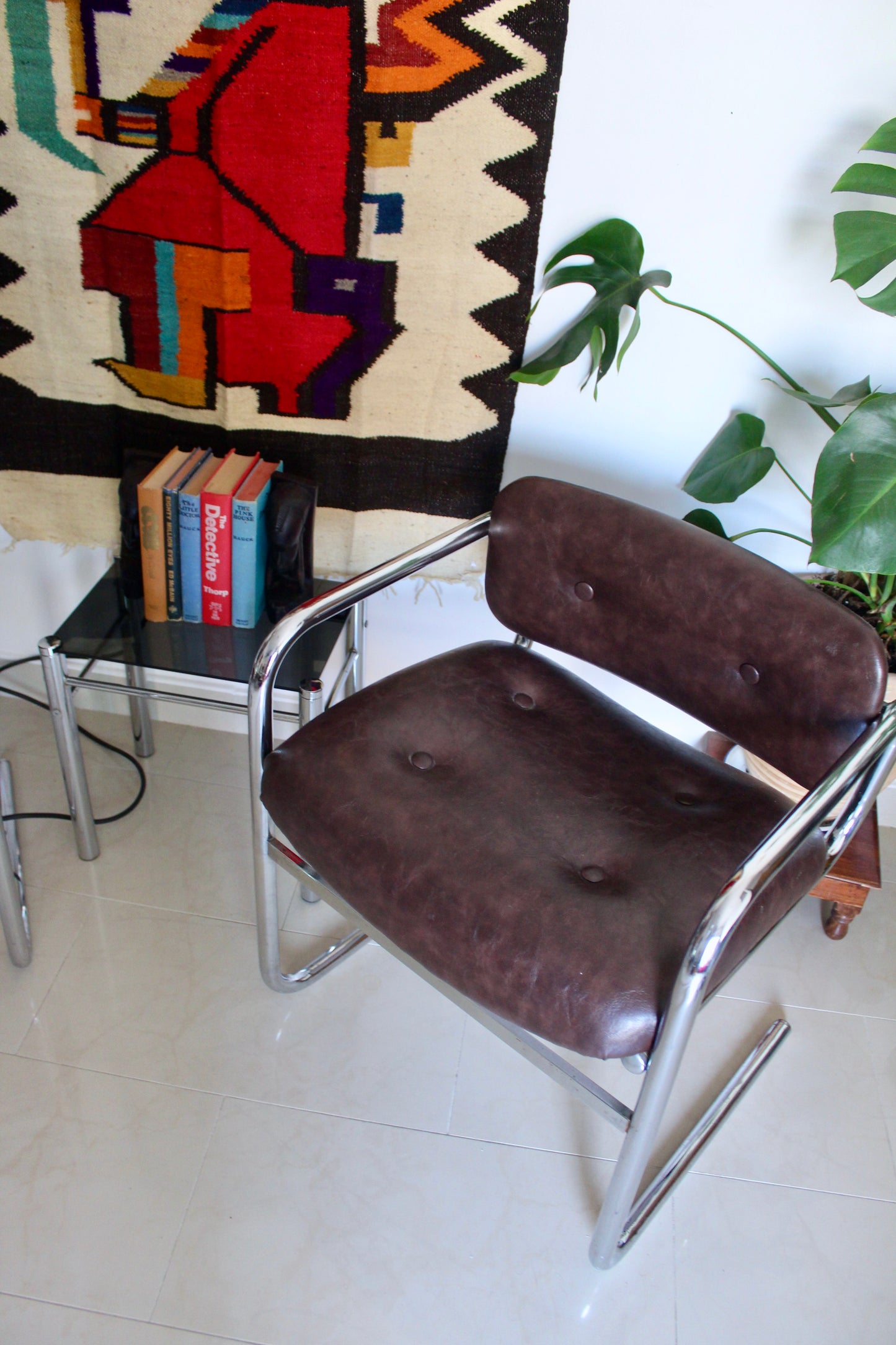 1970s English Lounge Chairs - Espresso