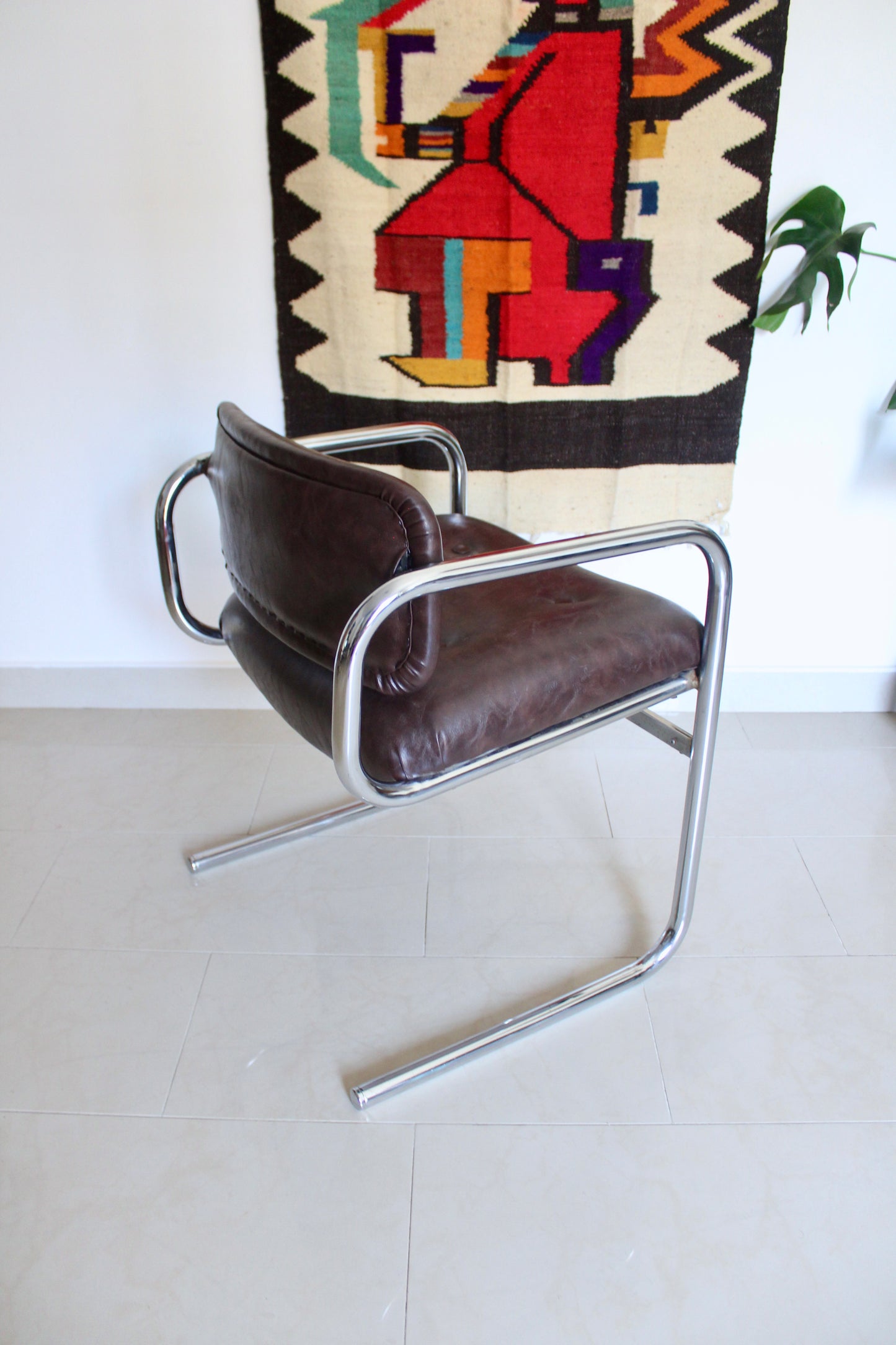 1970s English Lounge Chairs - Espresso