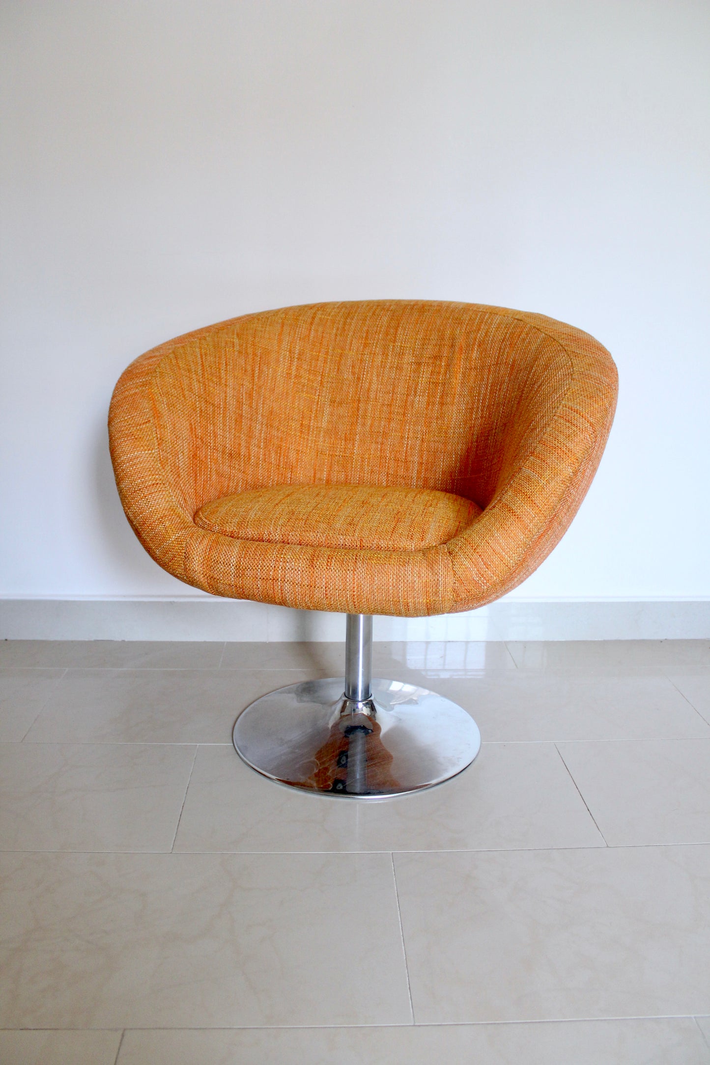 Vintage 1970s Chrome Based Swivel Chair