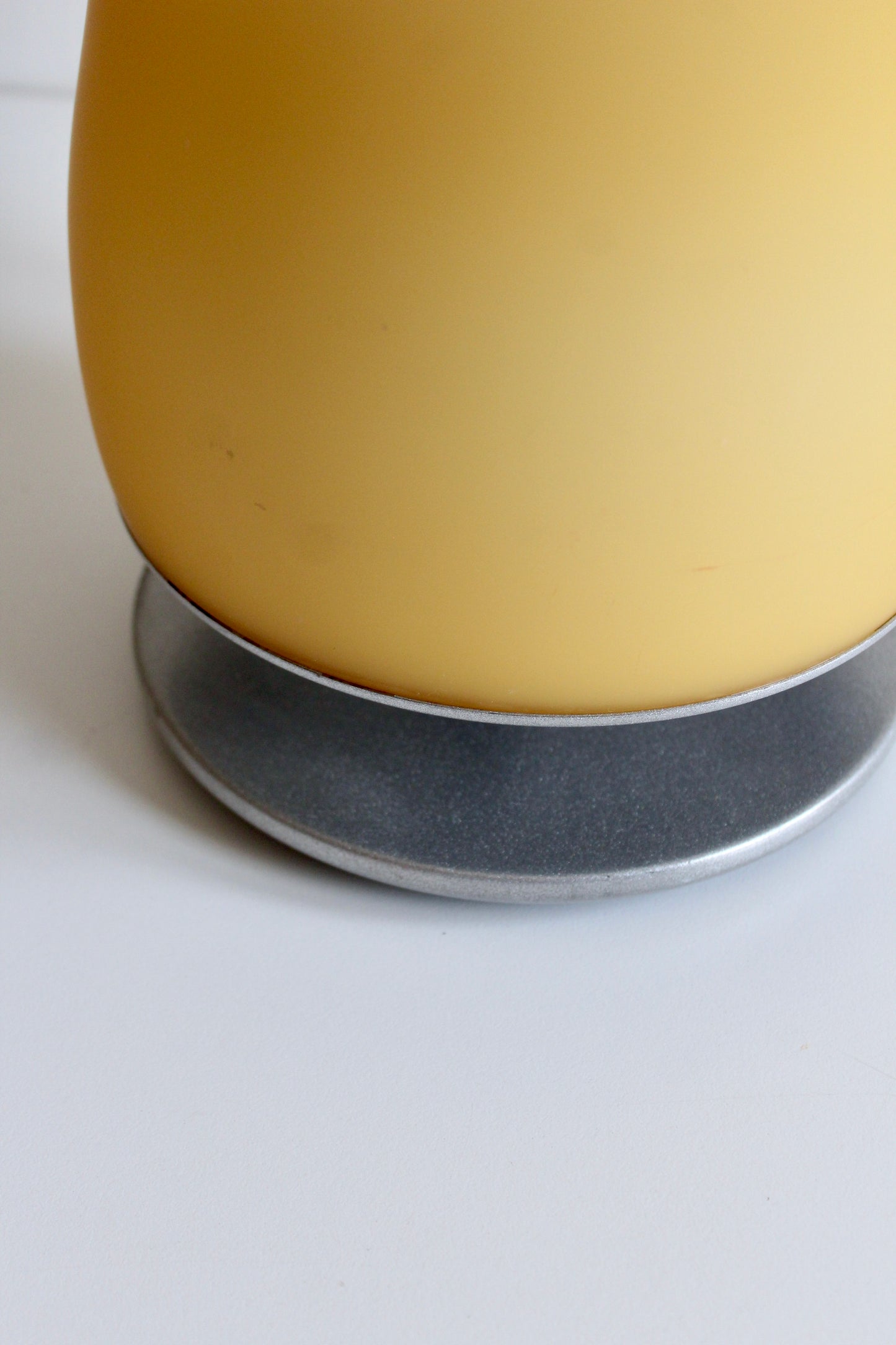 Y2K Italian Penta “Bodona” Opaline Glass Table Lamp by Umberto Asnago
