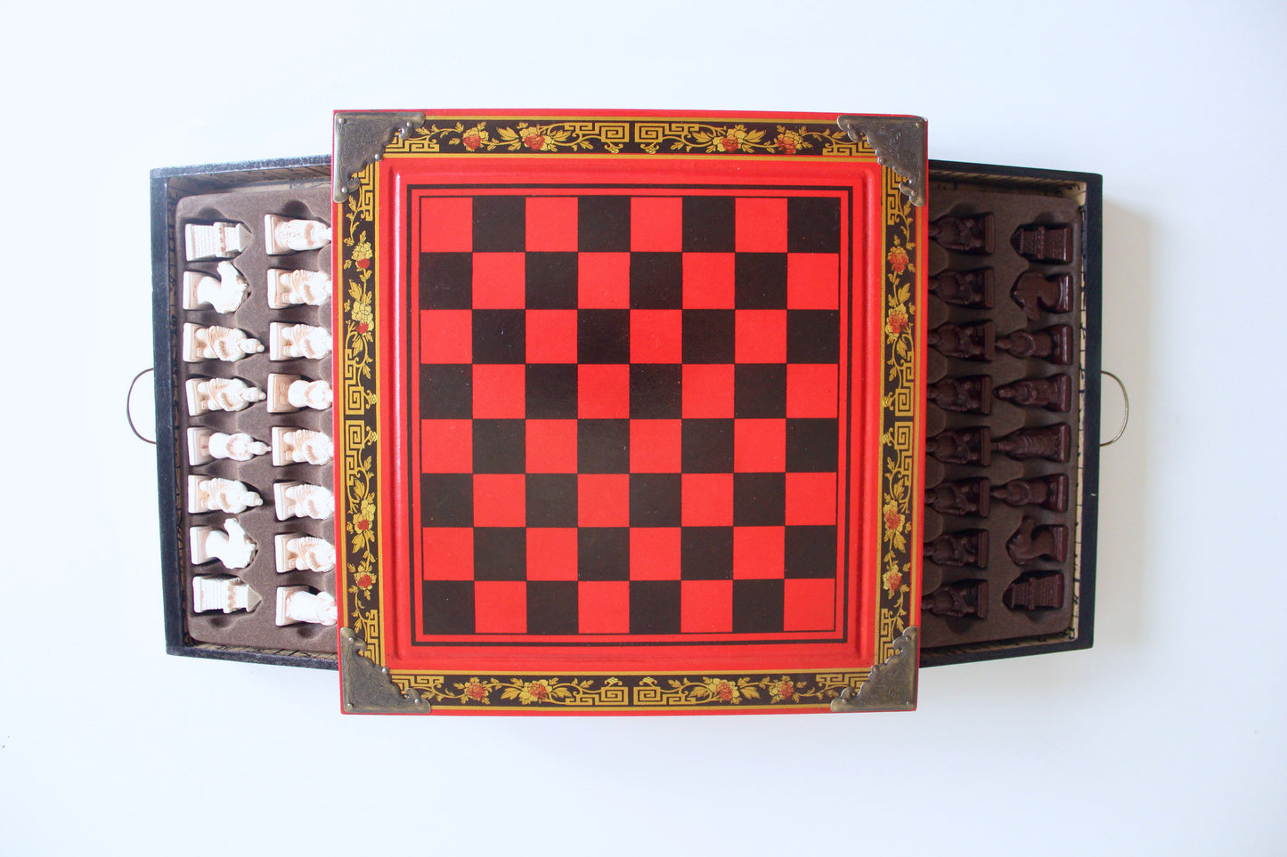 Retro Chinese Chess Set
