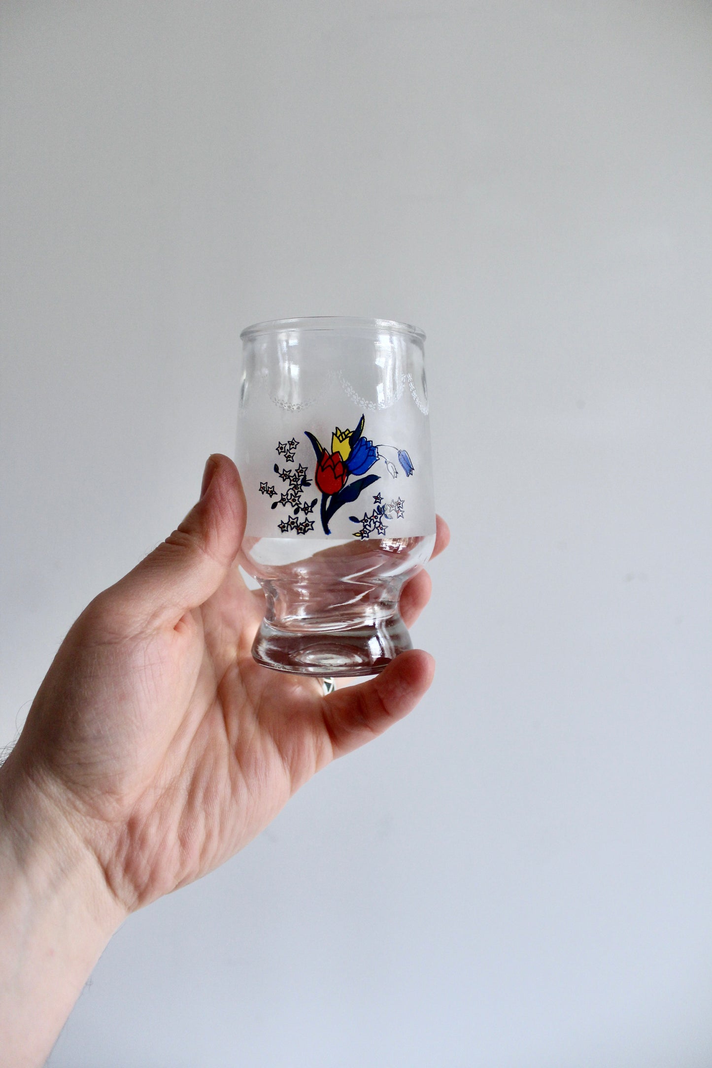 Vintage Floral Juice Glass Set with Chrome Rack