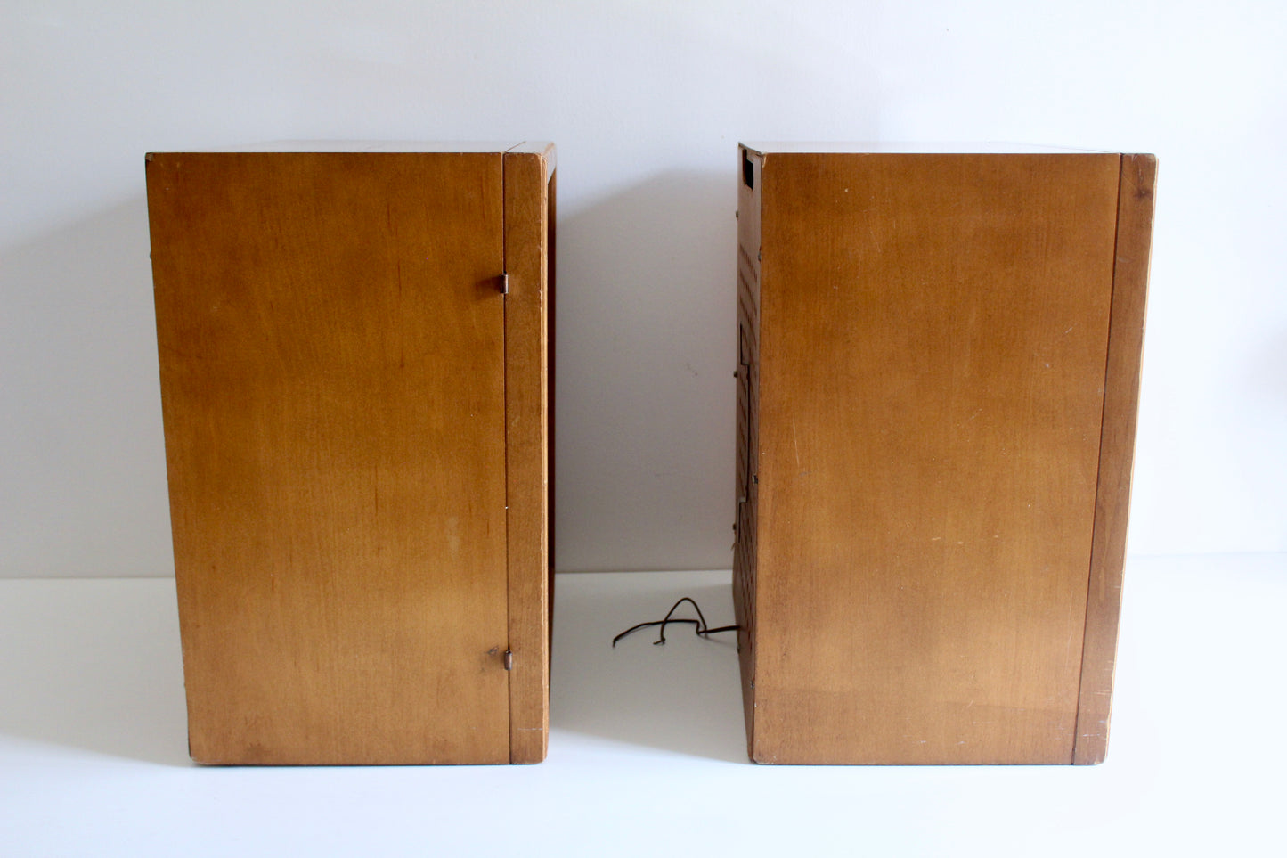 Vintage Mid-Century Wooden Speaker Pair – 1960s