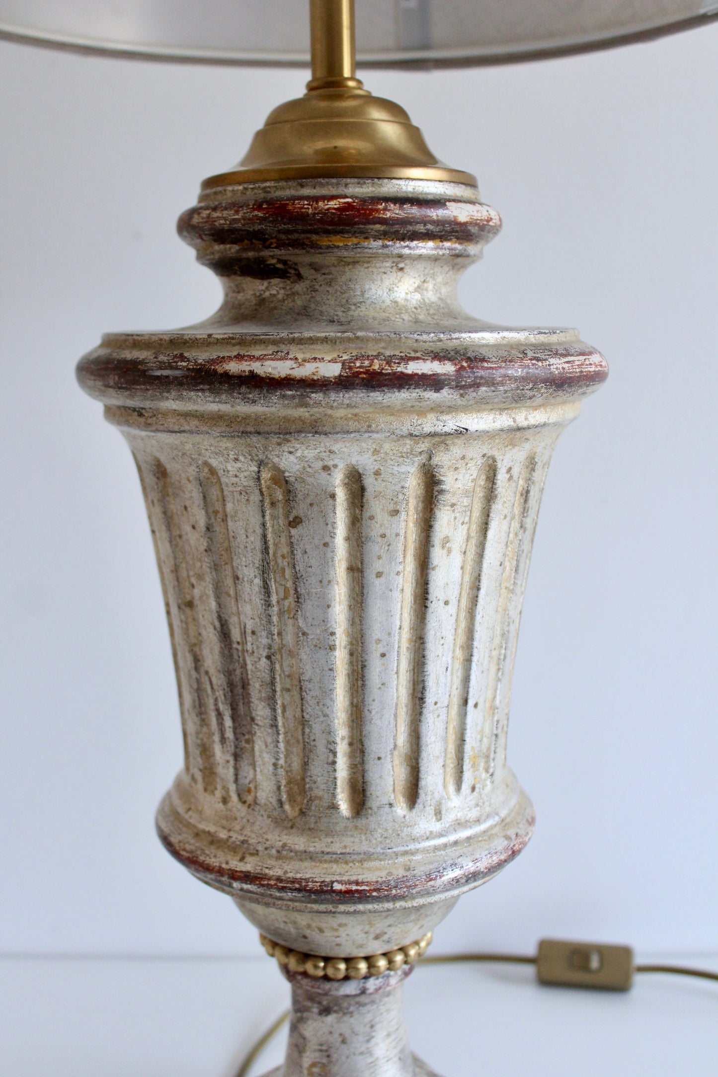 Italian Neoclassical Urn Table Lamp