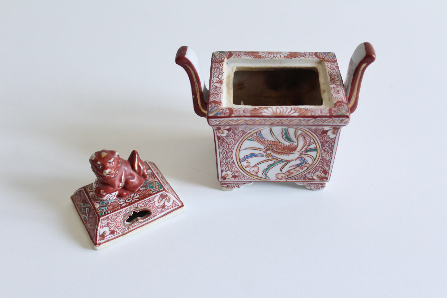 Japanese Kutani Mubkhar