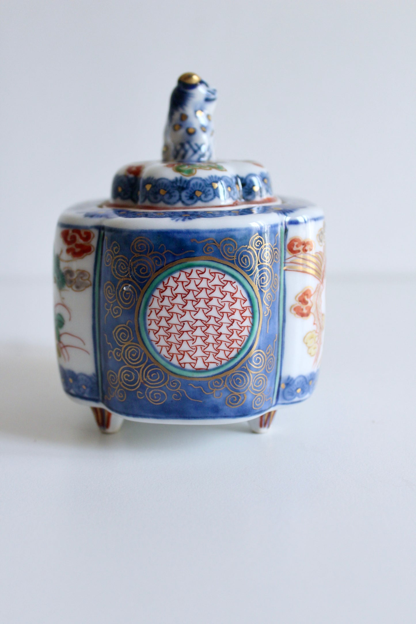 Vintage Japanese Imari Mubkhar