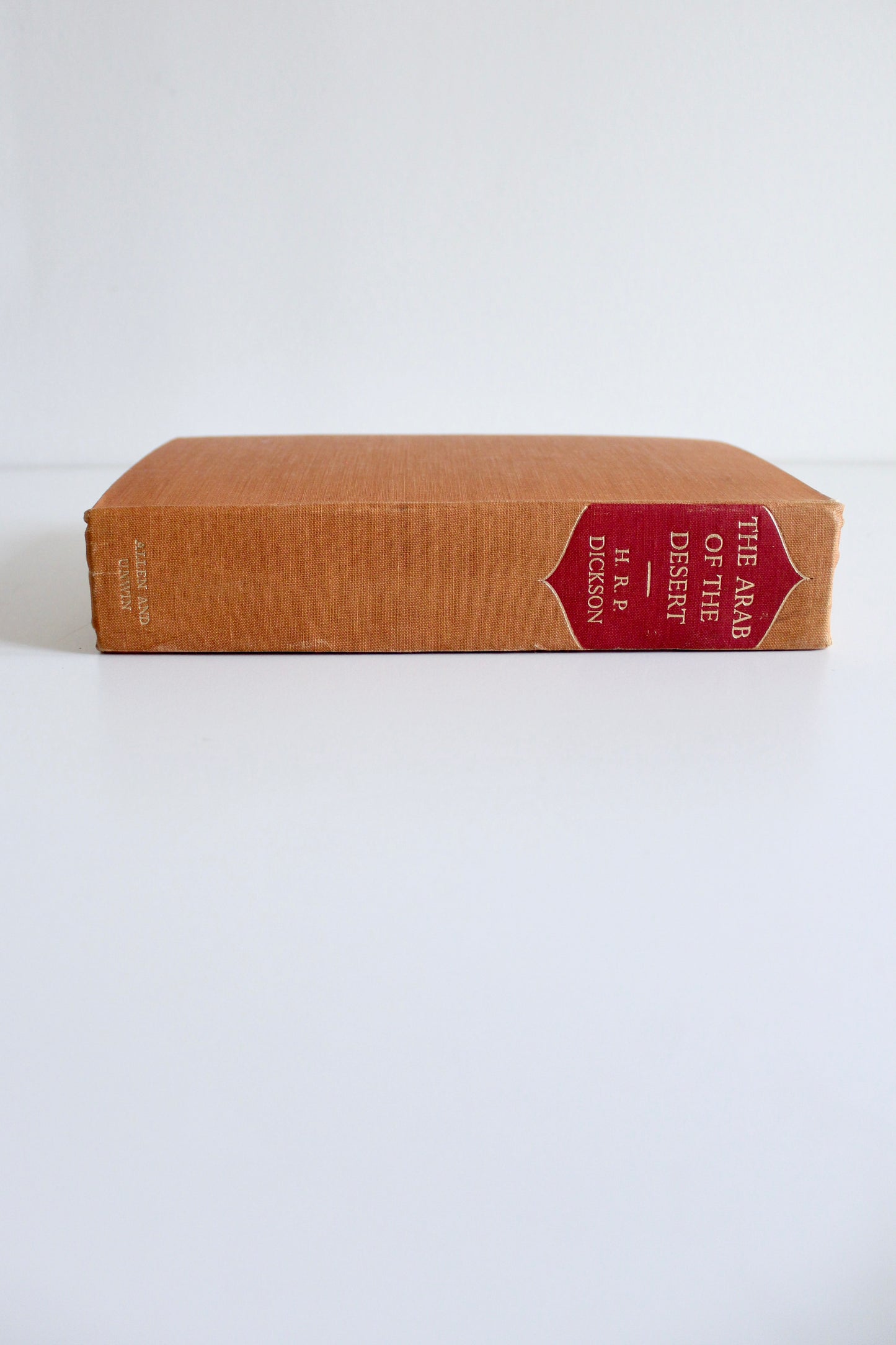 H.R.P. Dickson – The Arab of the Desert: Signed by Violet Dickson (1968)