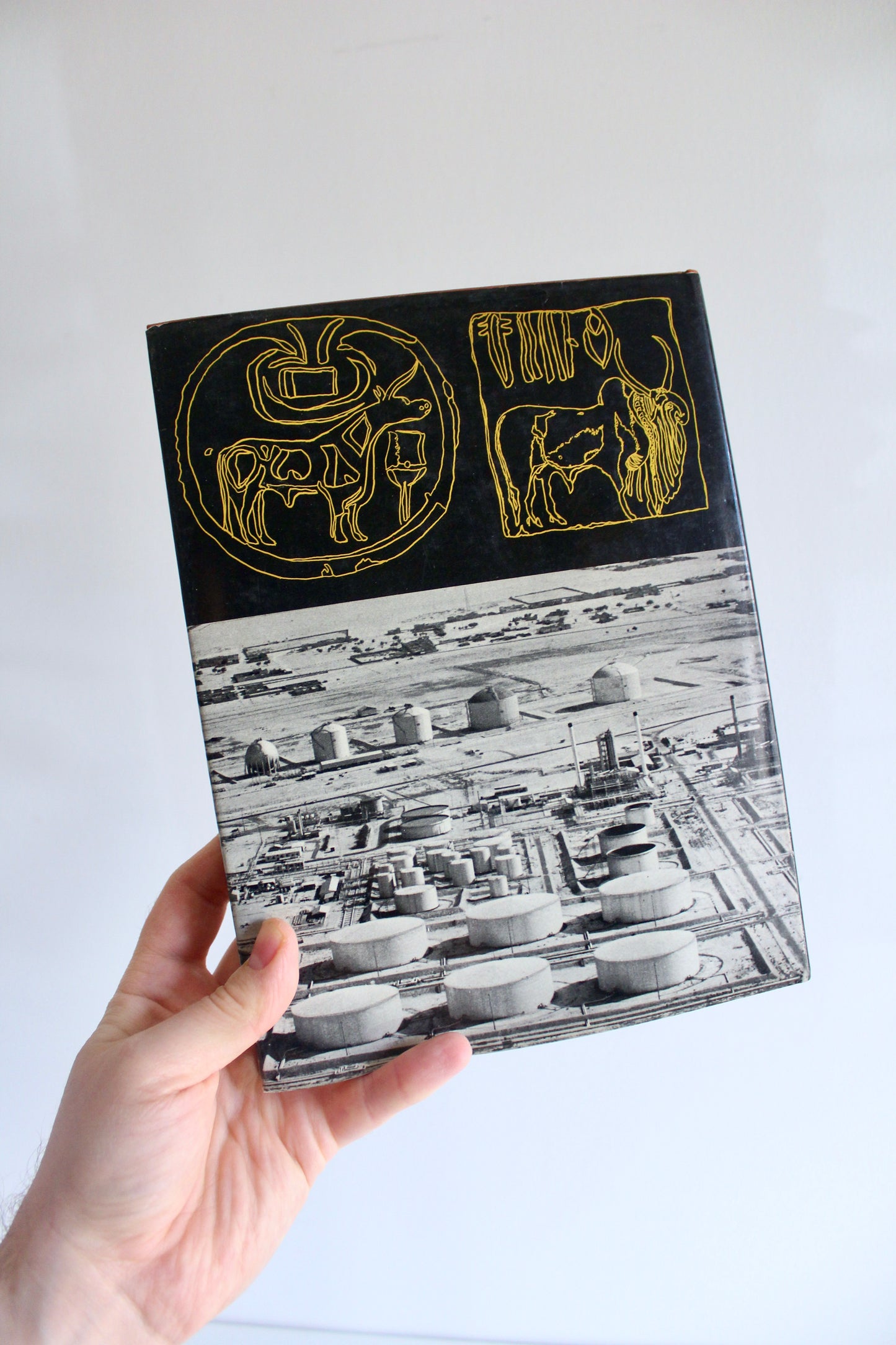 Rare 1972 "Kuwait: Prospect and Reality" – Zahra Freeth & H.V.F. Winstone First Edition Hardcover