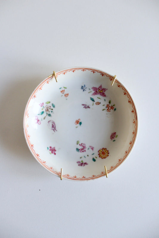 Antique Chinese Export Porcelain Bowl with Famille Rose Floral Decoration
