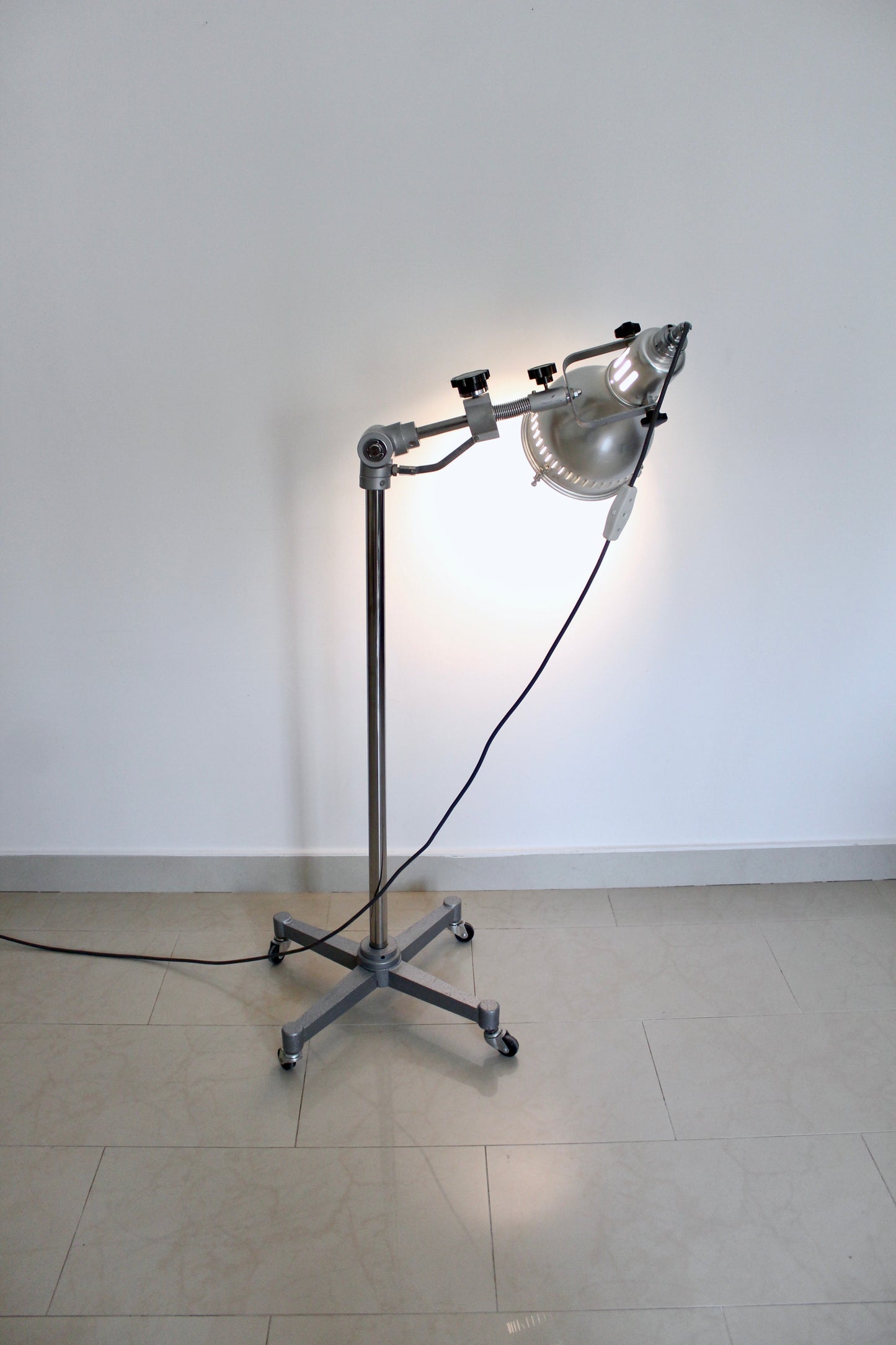 Vintage Japanese Medical Examination Lamp by ITO