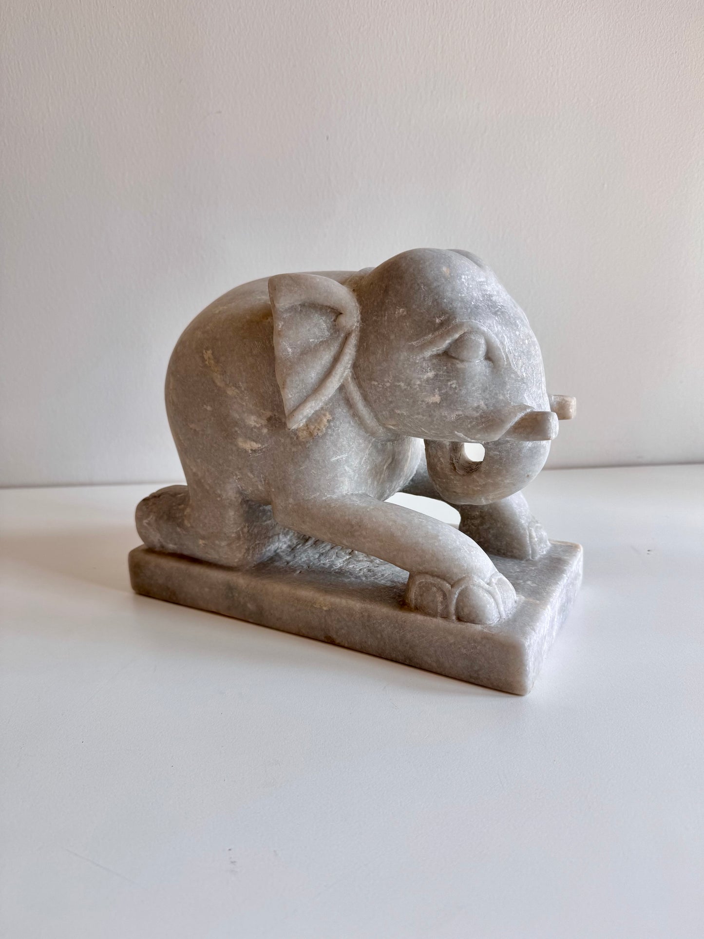 Vintage Indian Hand-Carved Marble Elephant Sculpture – 25 cm