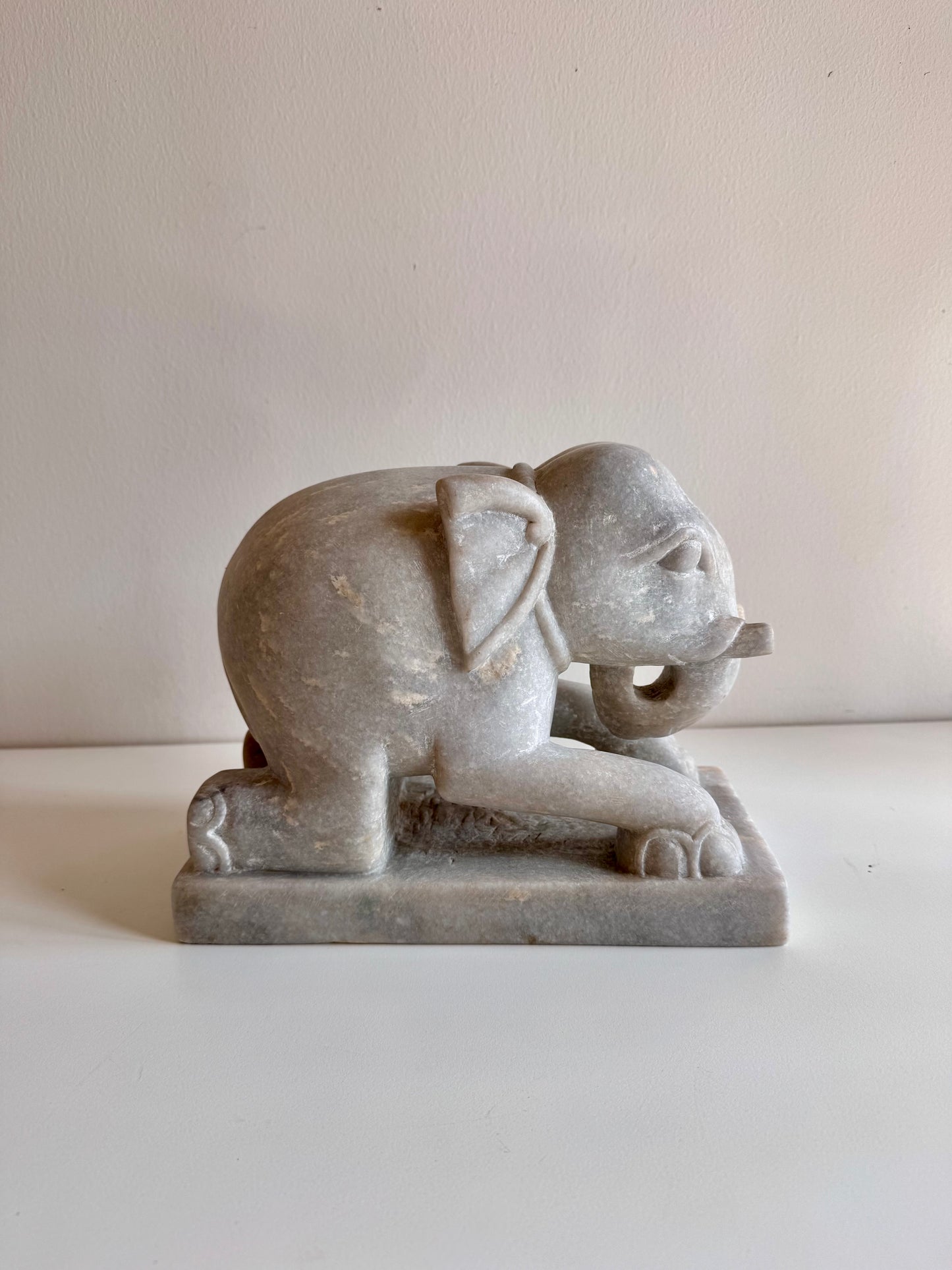 Vintage Indian Hand-Carved Marble Elephant Sculpture – 25 cm