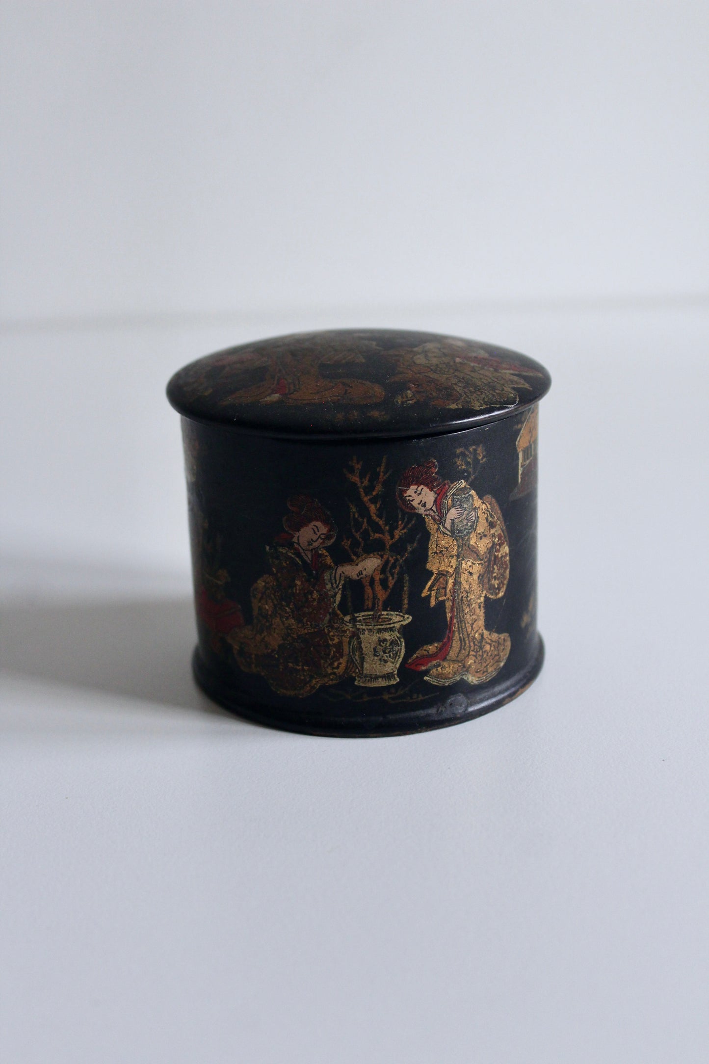 Vintage Japanese Lacquered Trinket Box