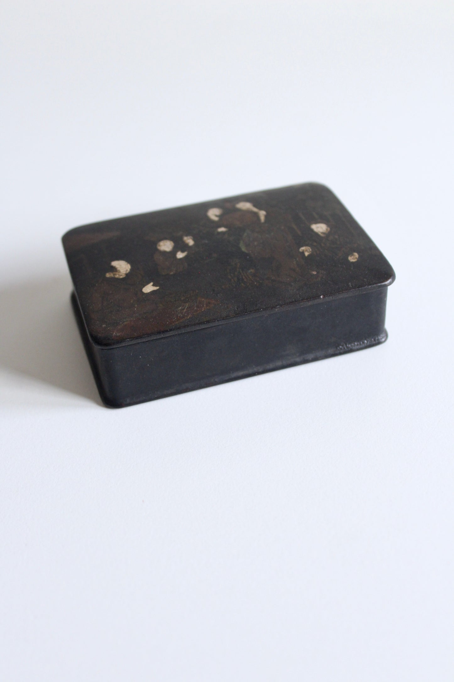 Antique Japanese Lacquered Box, Meiji Period (Late 19th Century)