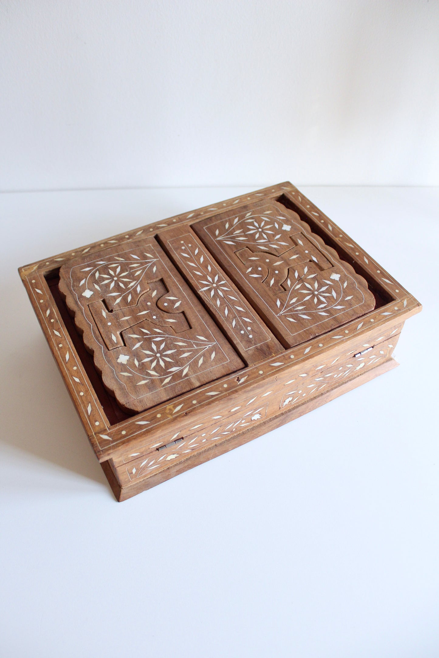 Vintage Inlaid Wooden Reading Box with Folding Book Stand