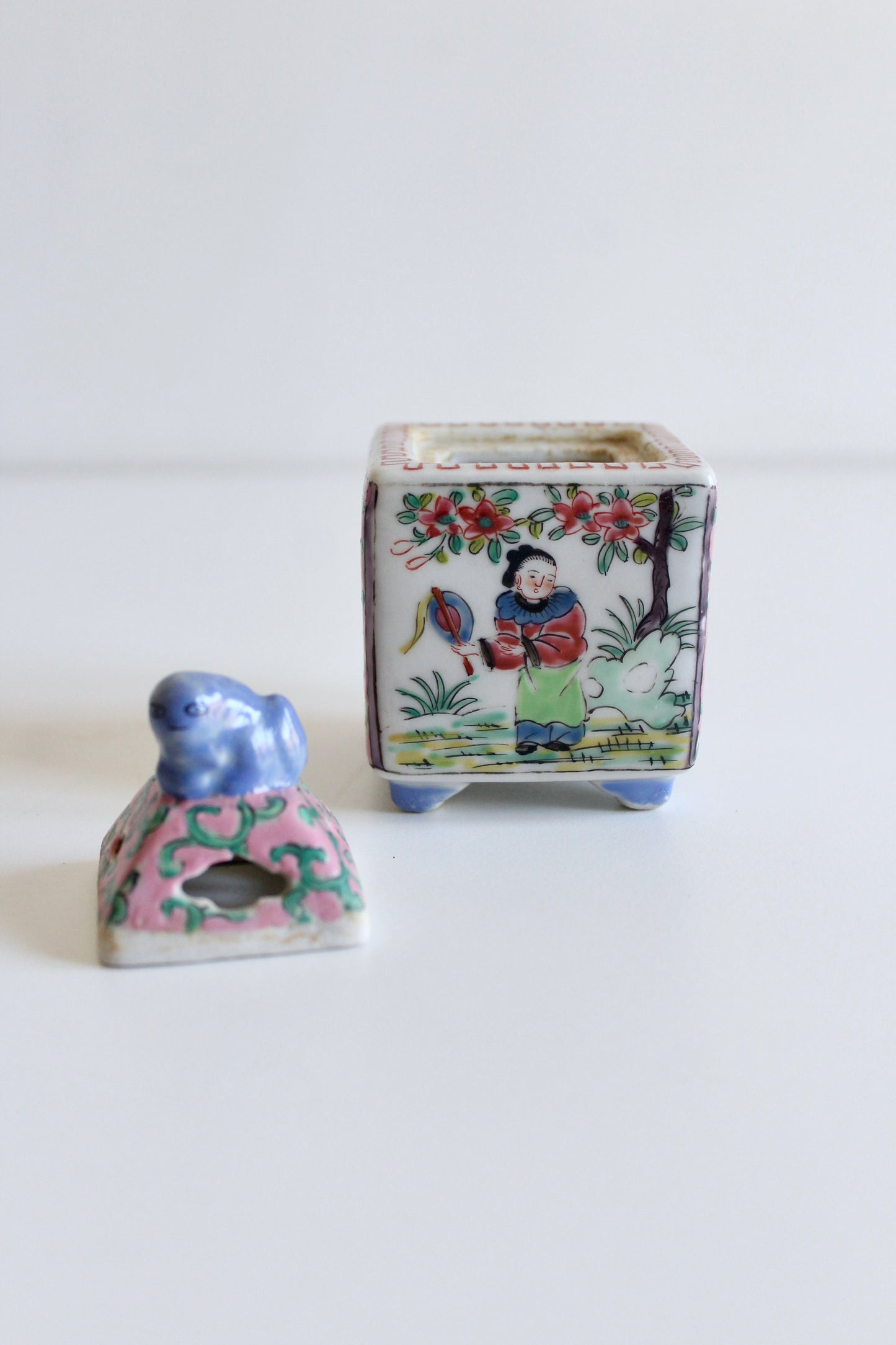 Vintage Chinese Famille Rose Porcelain Incense Burner with Foo Dog Finial