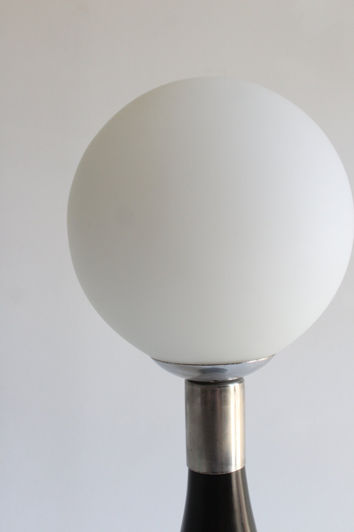 Vintage Space Age Globe Table Lamp